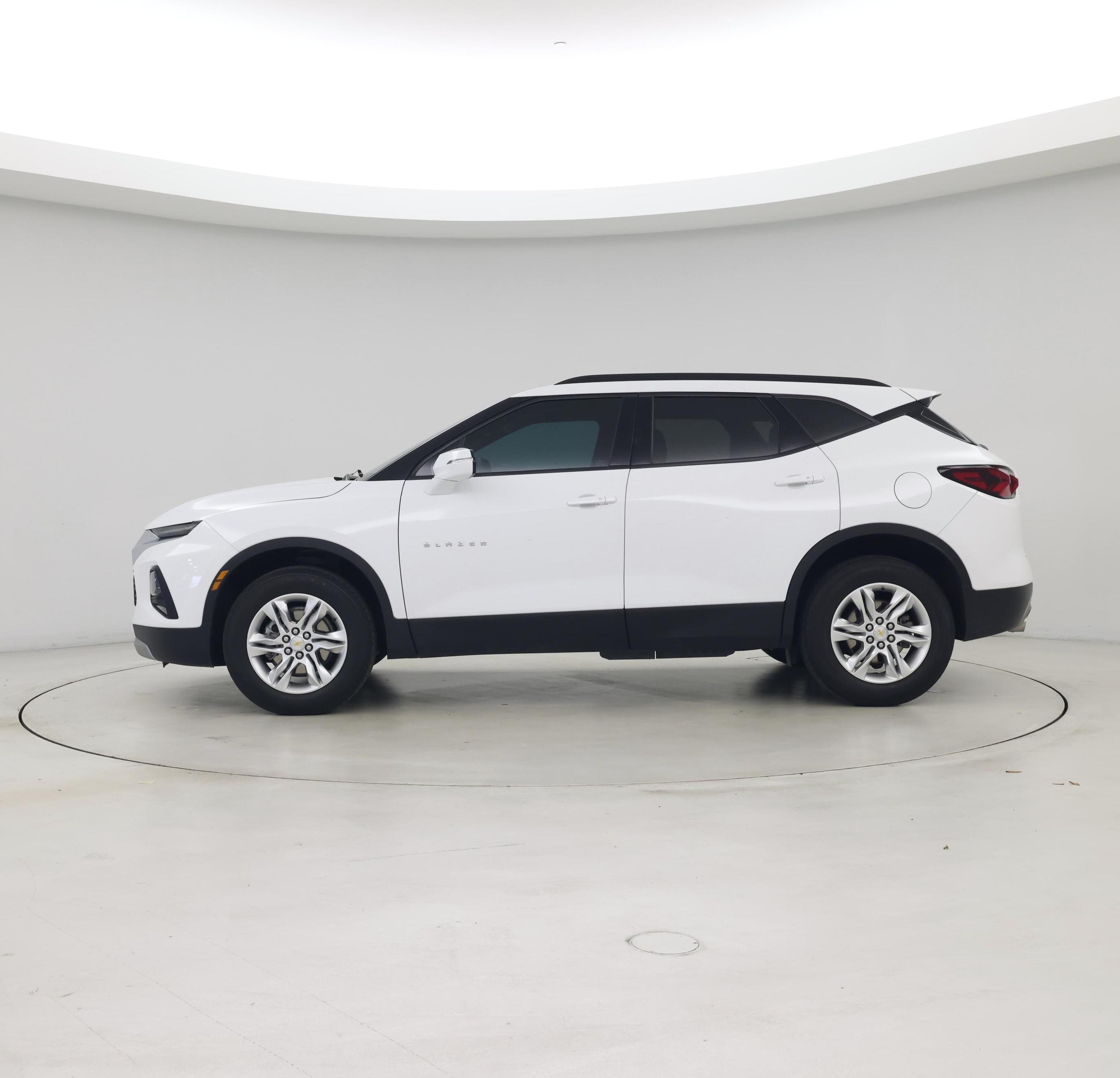 Thumbnail: 2022 Chevrolet Blazer - 3