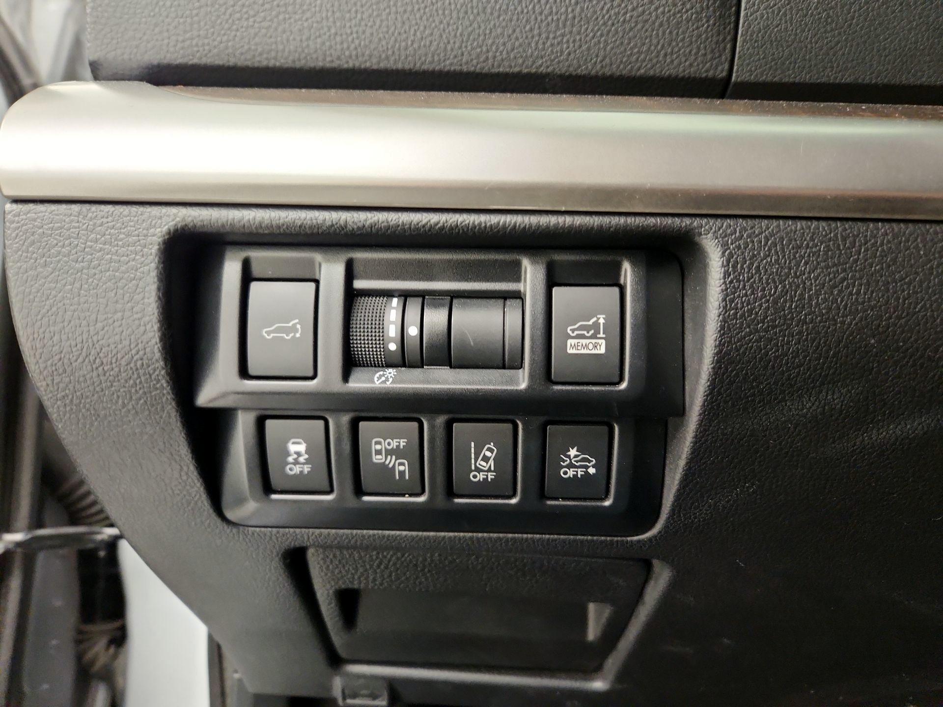 Thumbnail: 2018 Subaru Outback - 13