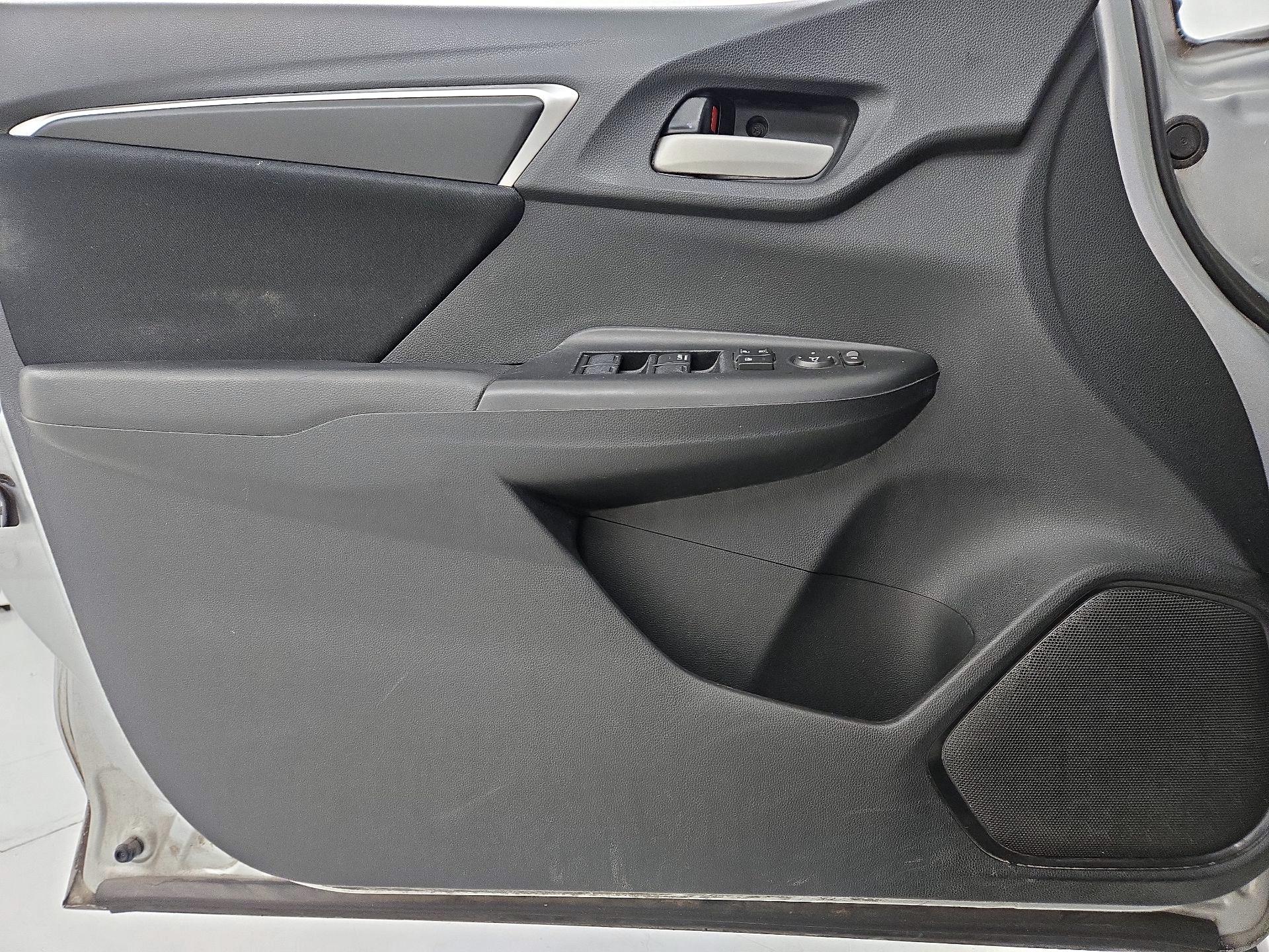 Thumbnail: 2015 Honda Fit - 12