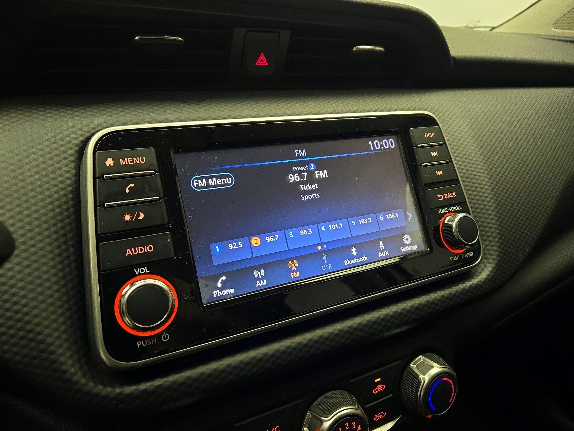 Thumbnail: 2024 Nissan Kicks - 15