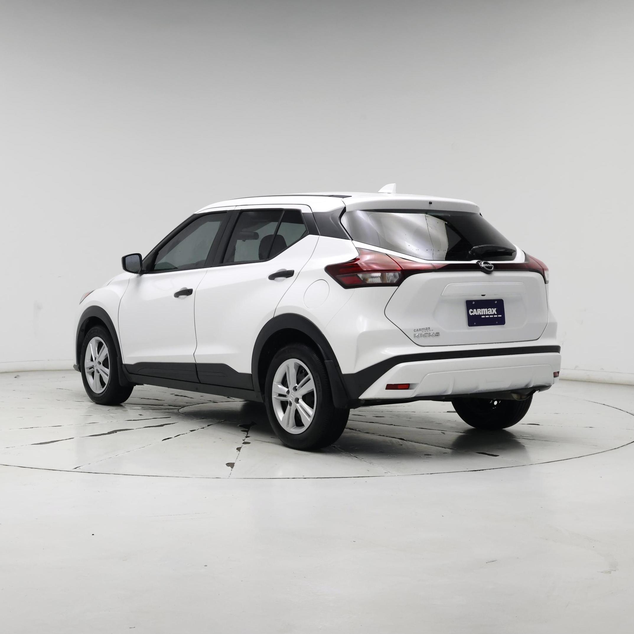 Thumbnail: 2024 Nissan Kicks - 2