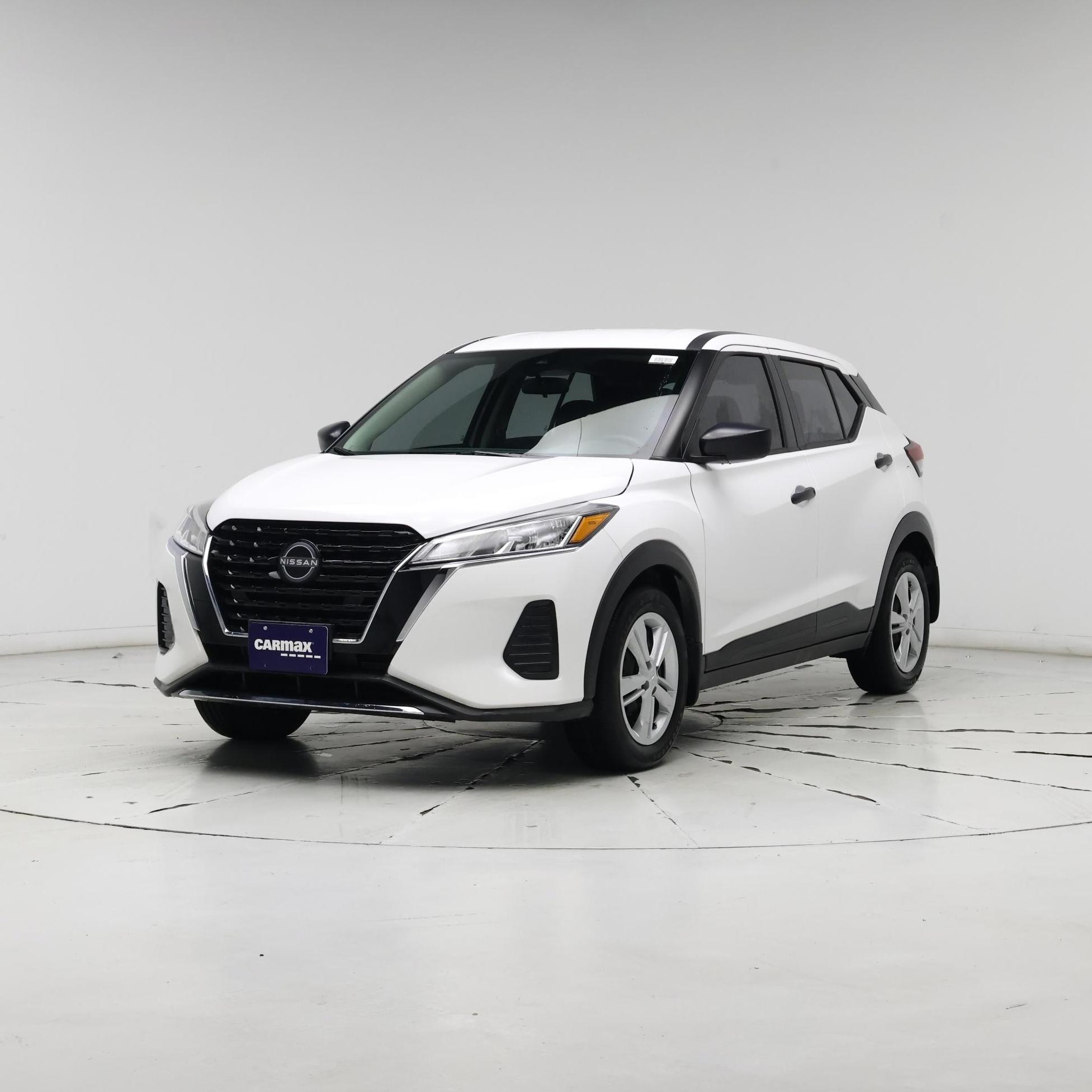 Thumbnail: 2024 Nissan Kicks - 4