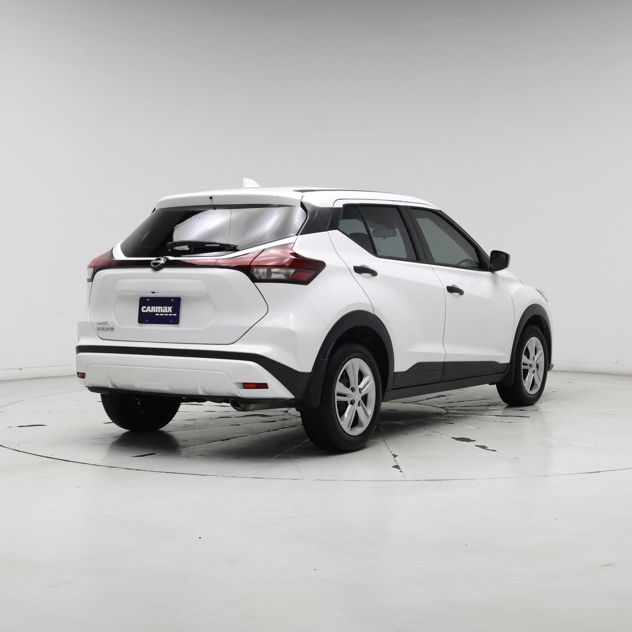 Thumbnail: 2024 Nissan Kicks - 8