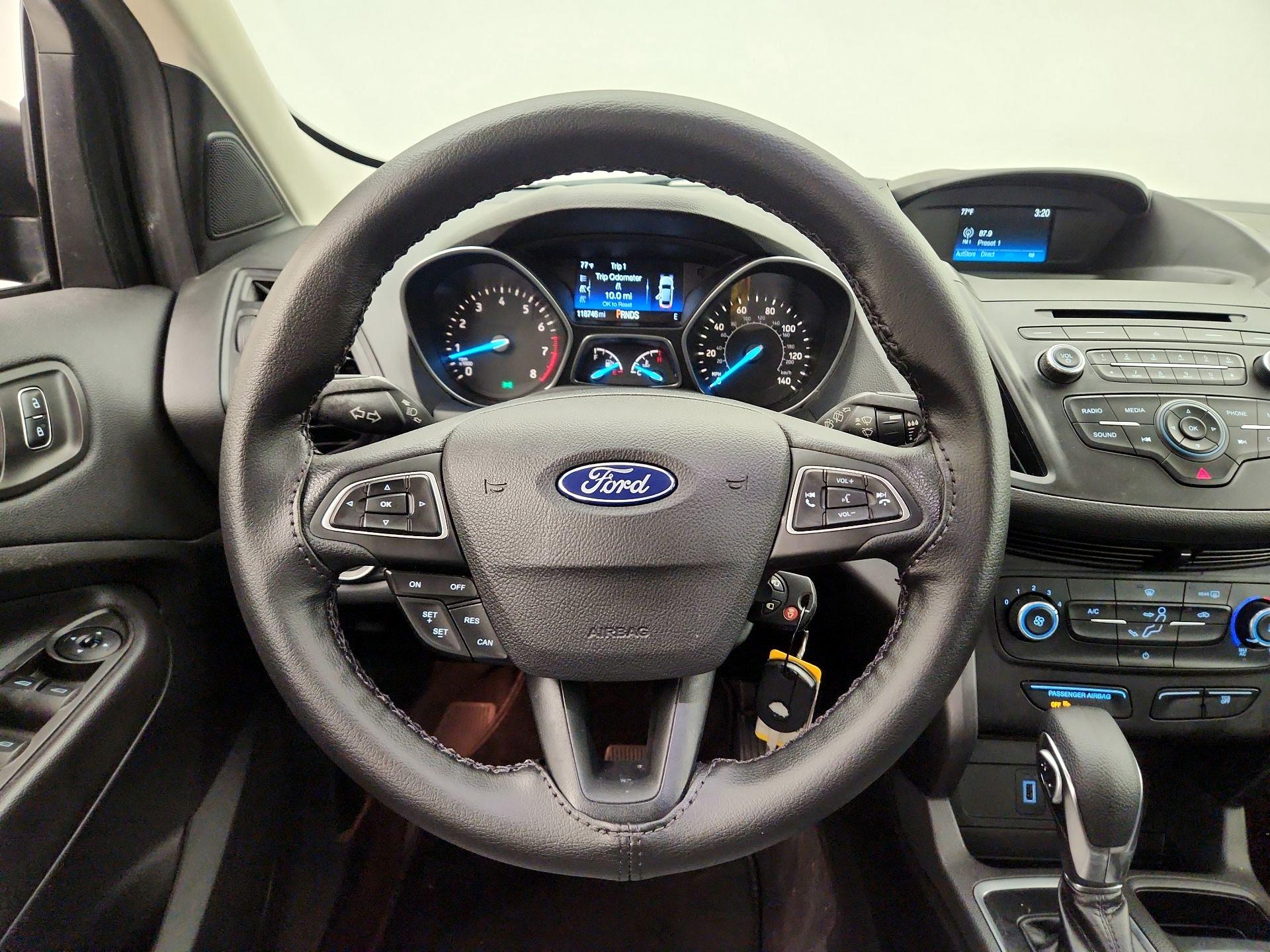 Thumbnail: 2018 Ford Escape - 10