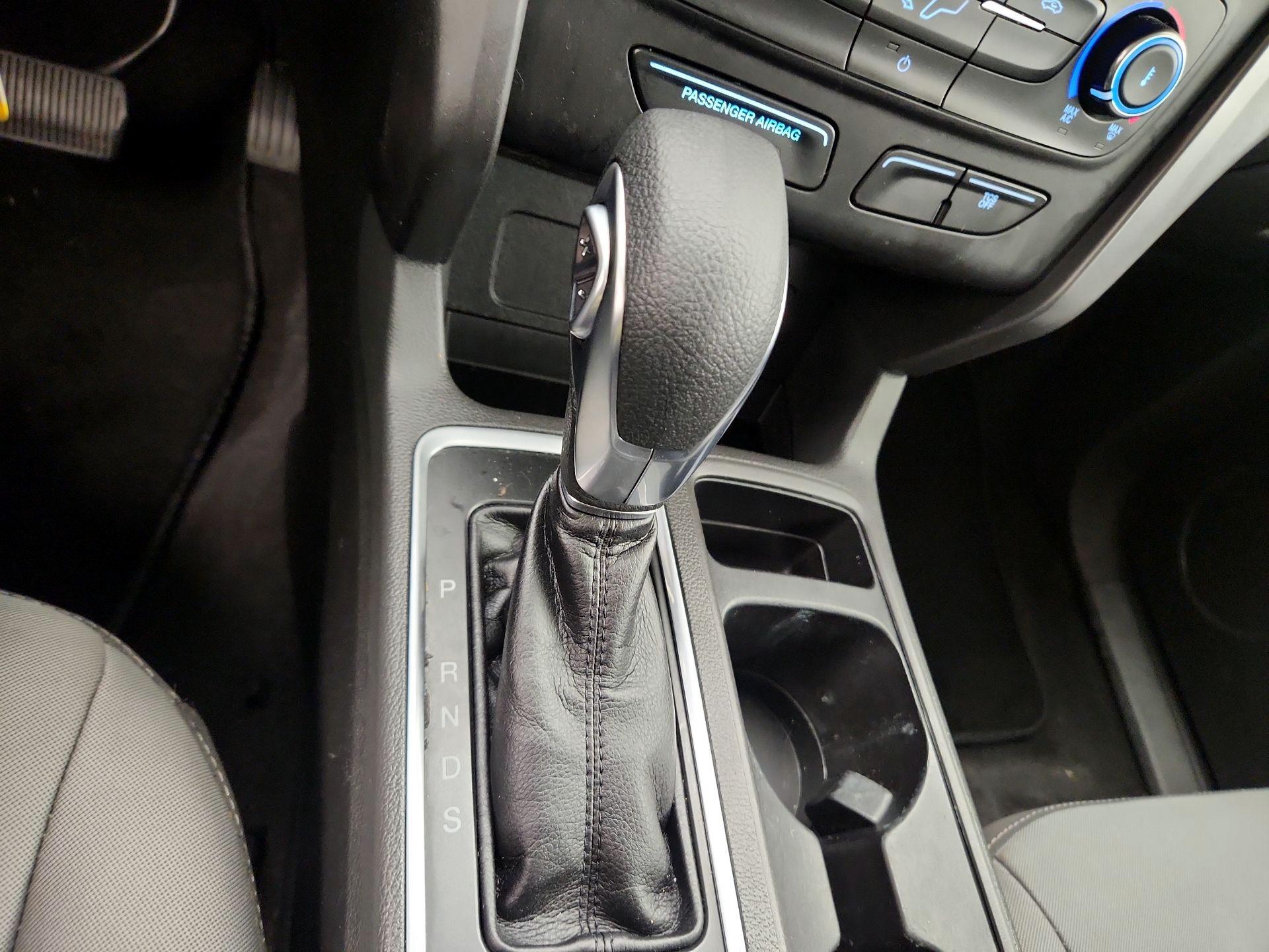 Thumbnail: 2018 Ford Escape - 17