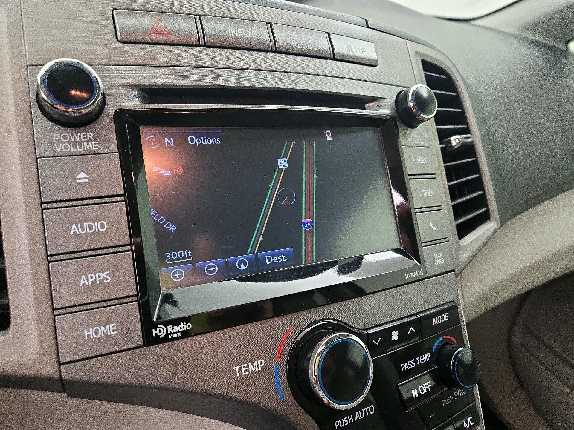 Thumbnail: 2015 Toyota Venza - 14