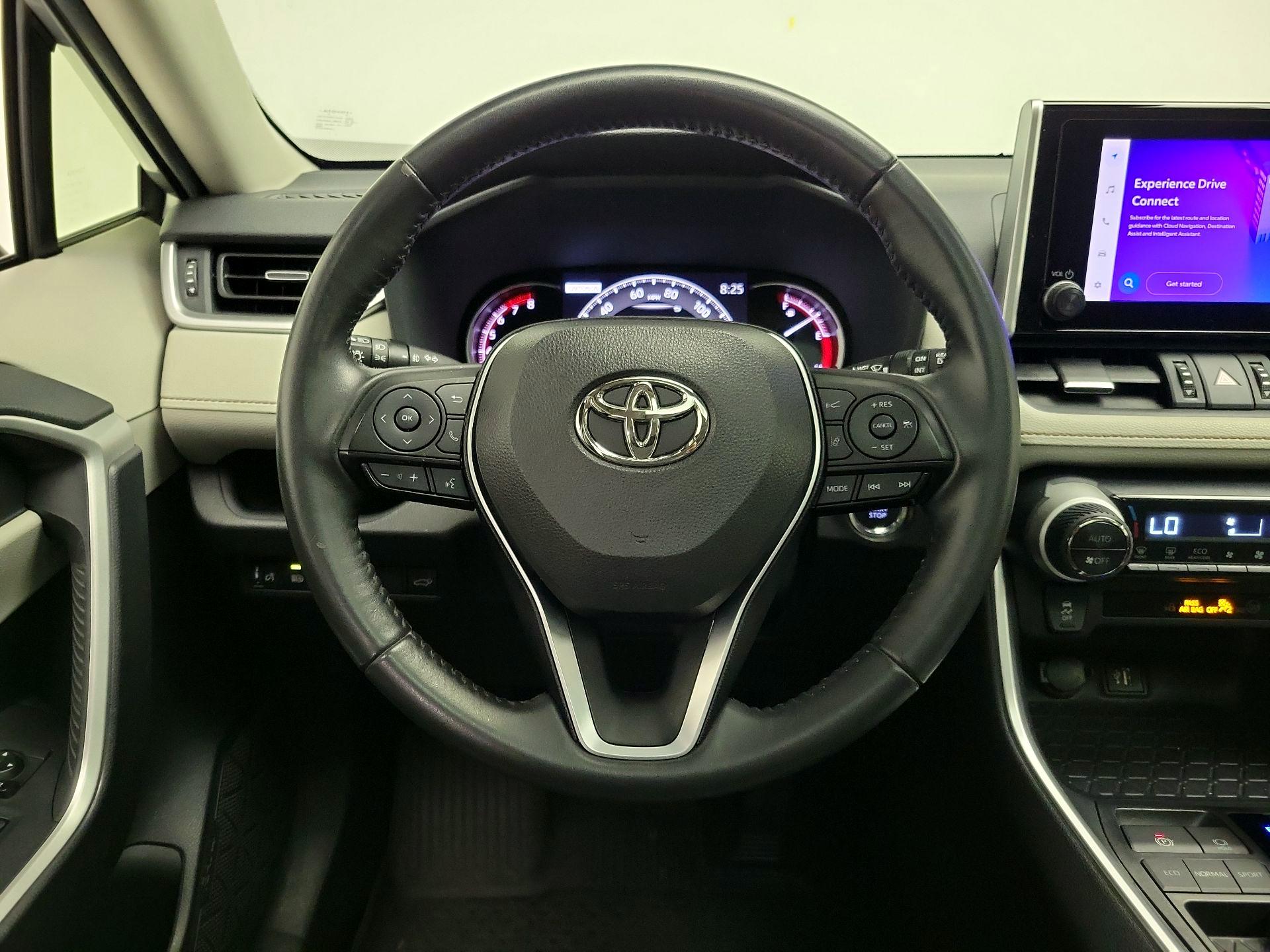 Thumbnail: 2023 Toyota RAV4 - 10