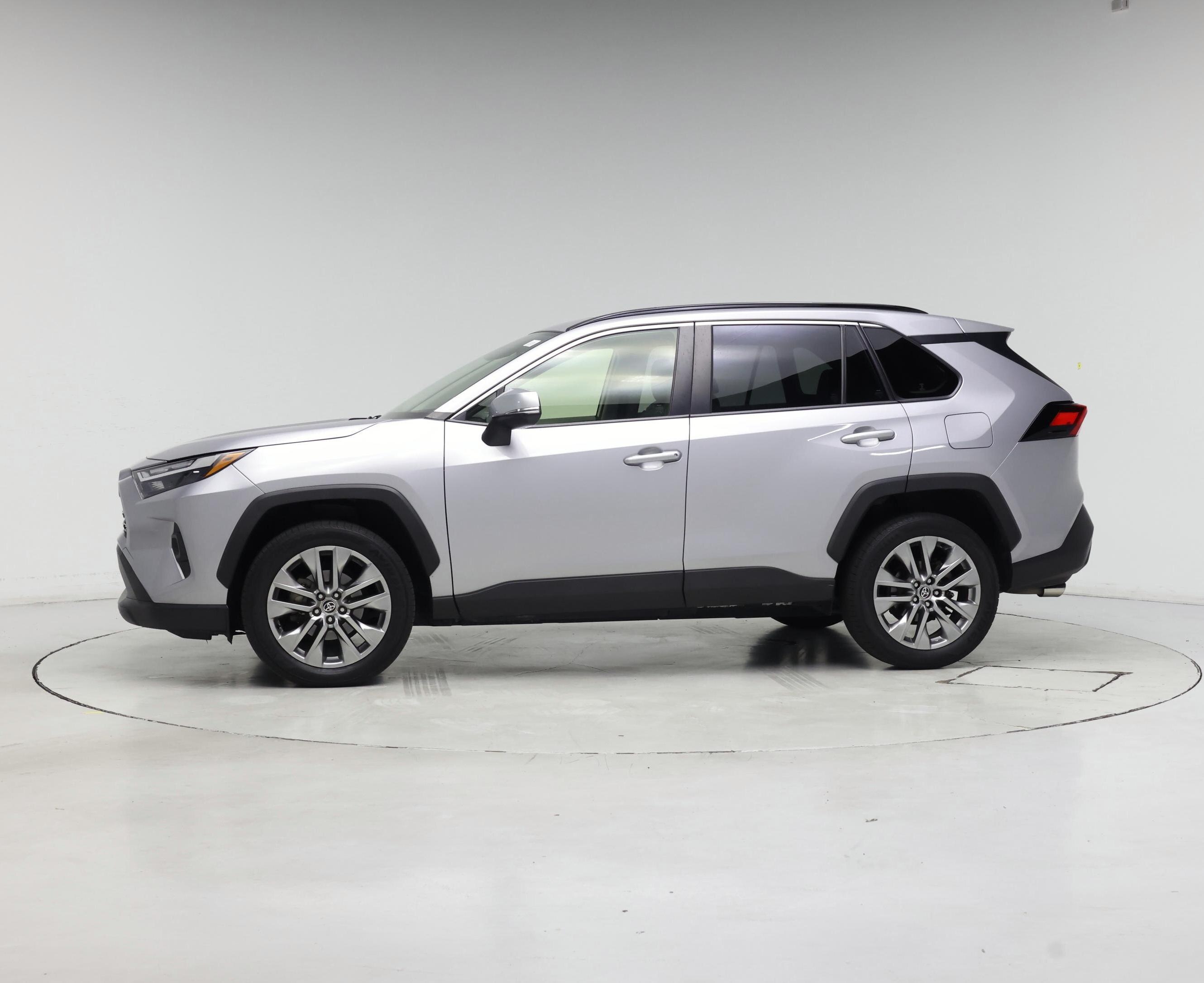 Thumbnail: 2023 Toyota RAV4 - 3