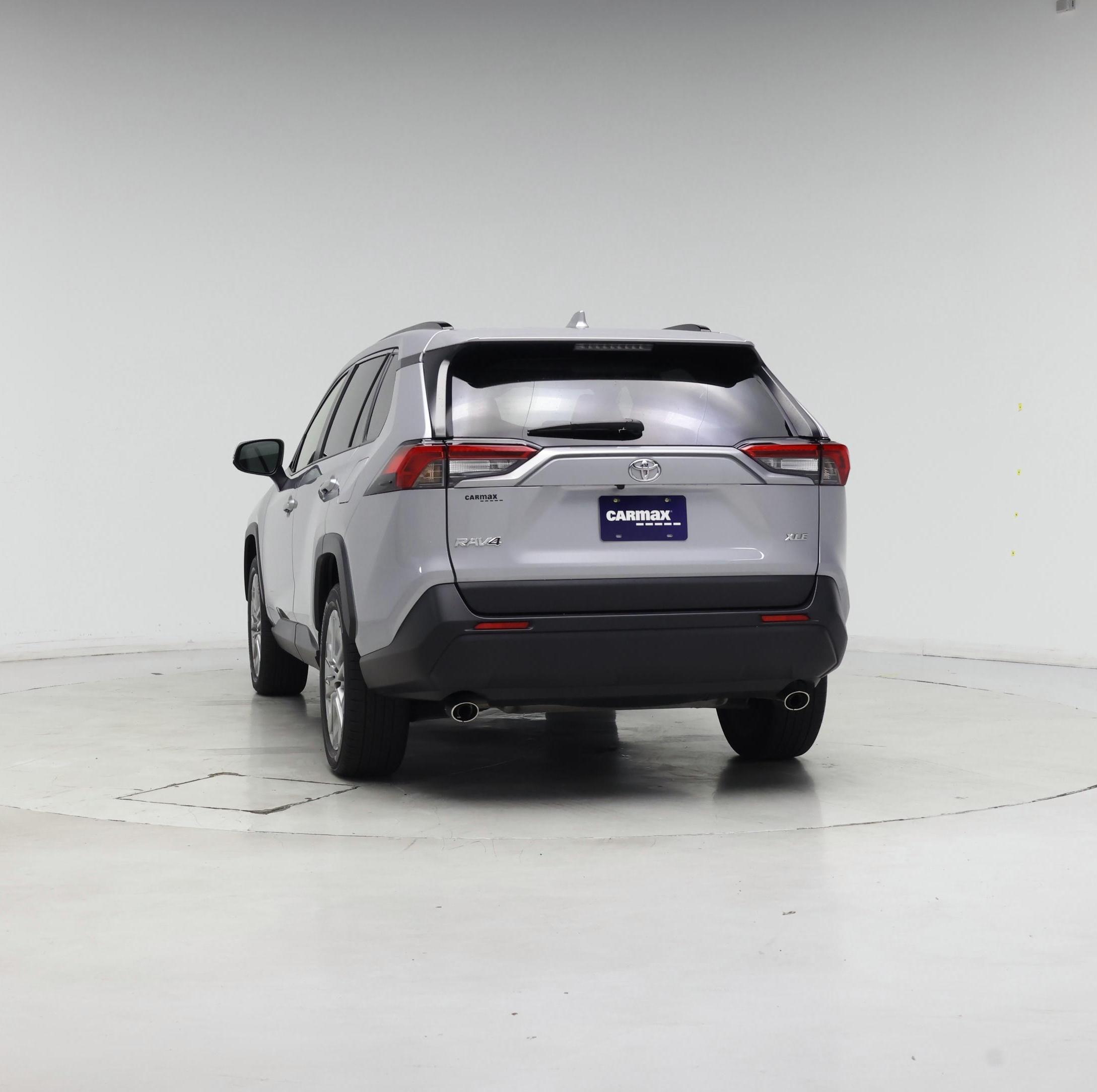 Thumbnail: 2023 Toyota RAV4 - 6