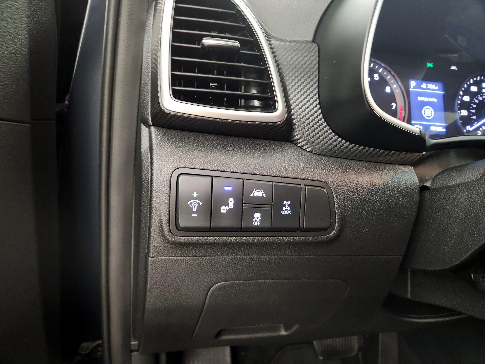 Thumbnail: 2020 Hyundai Tucson - 13