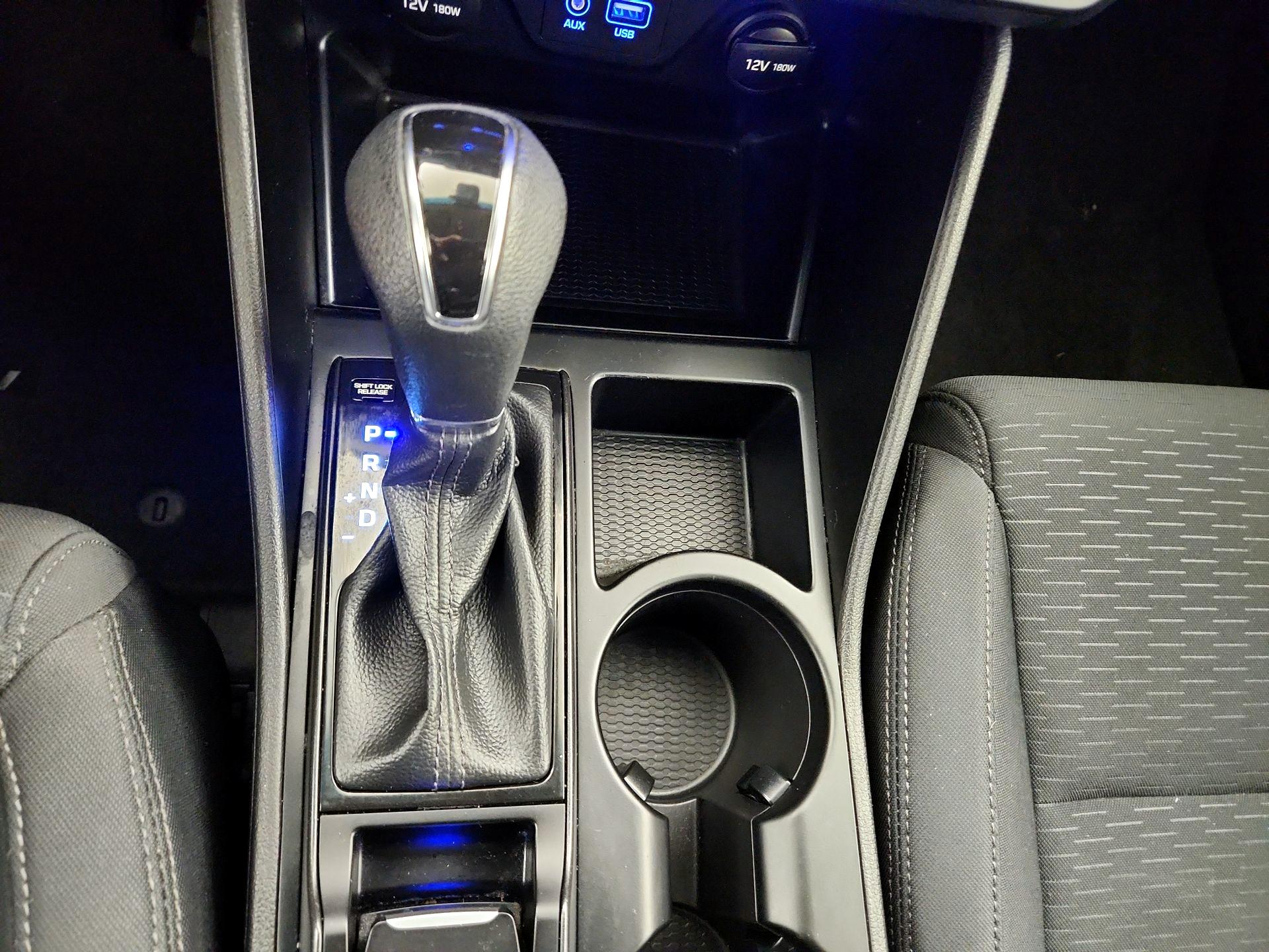 Thumbnail: 2020 Hyundai Tucson - 17