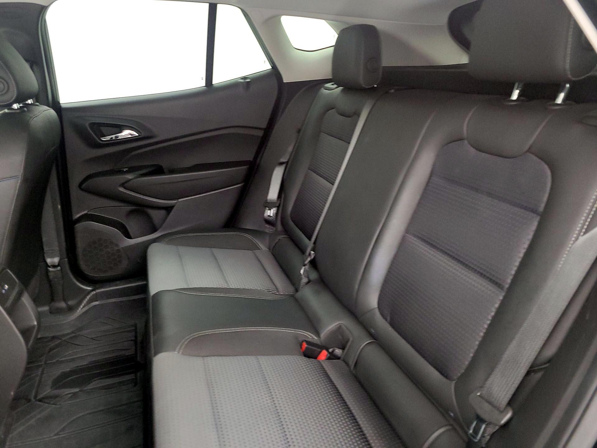 Thumbnail: 2025 Chevrolet Trax - 19