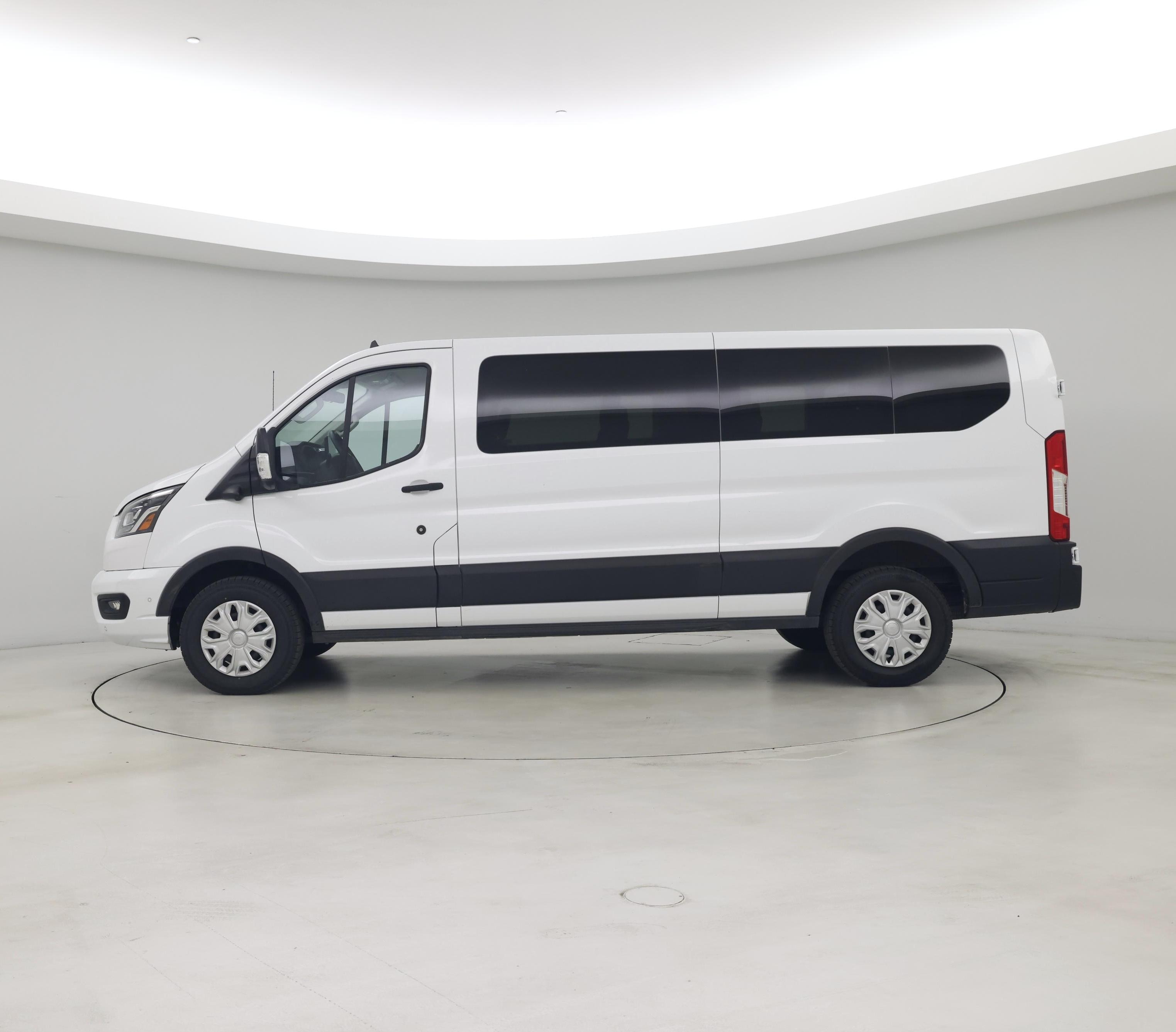 Thumbnail: 2023 Ford Transit Series - 3