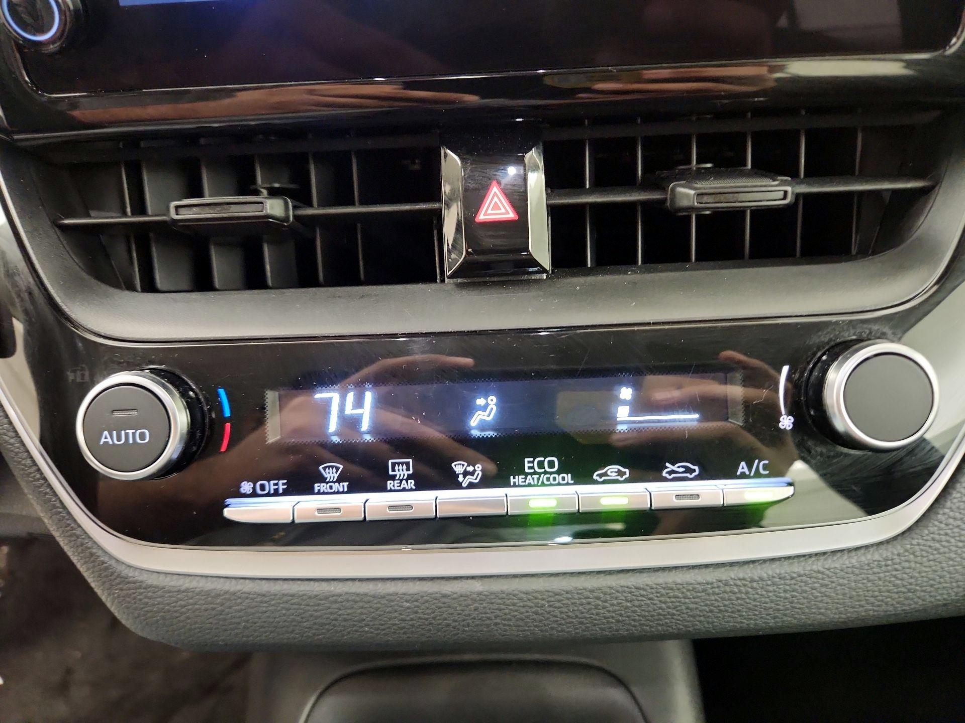 Thumbnail: 2025 Toyota Corolla - 14