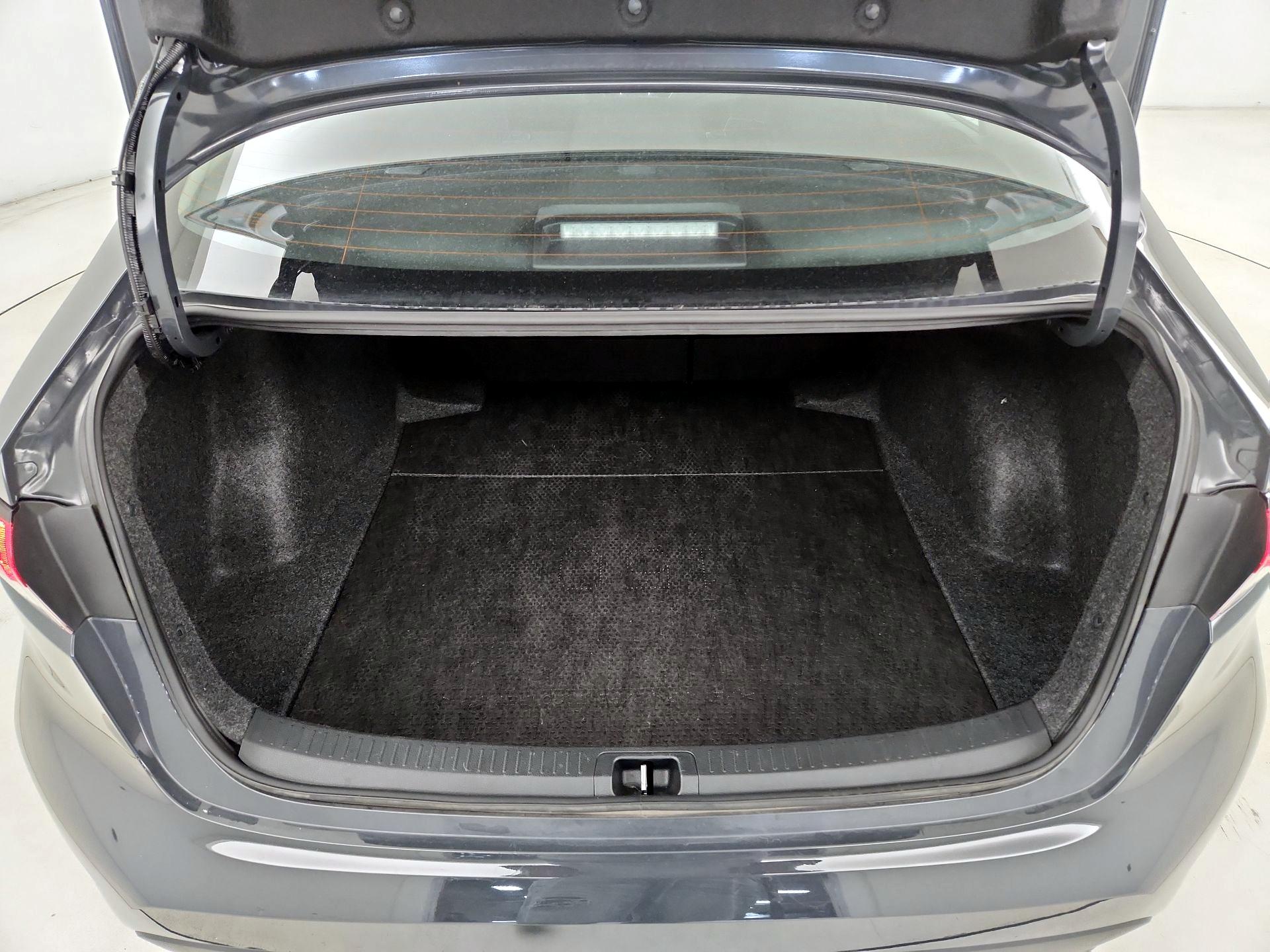 Thumbnail: 2025 Toyota Corolla - 16