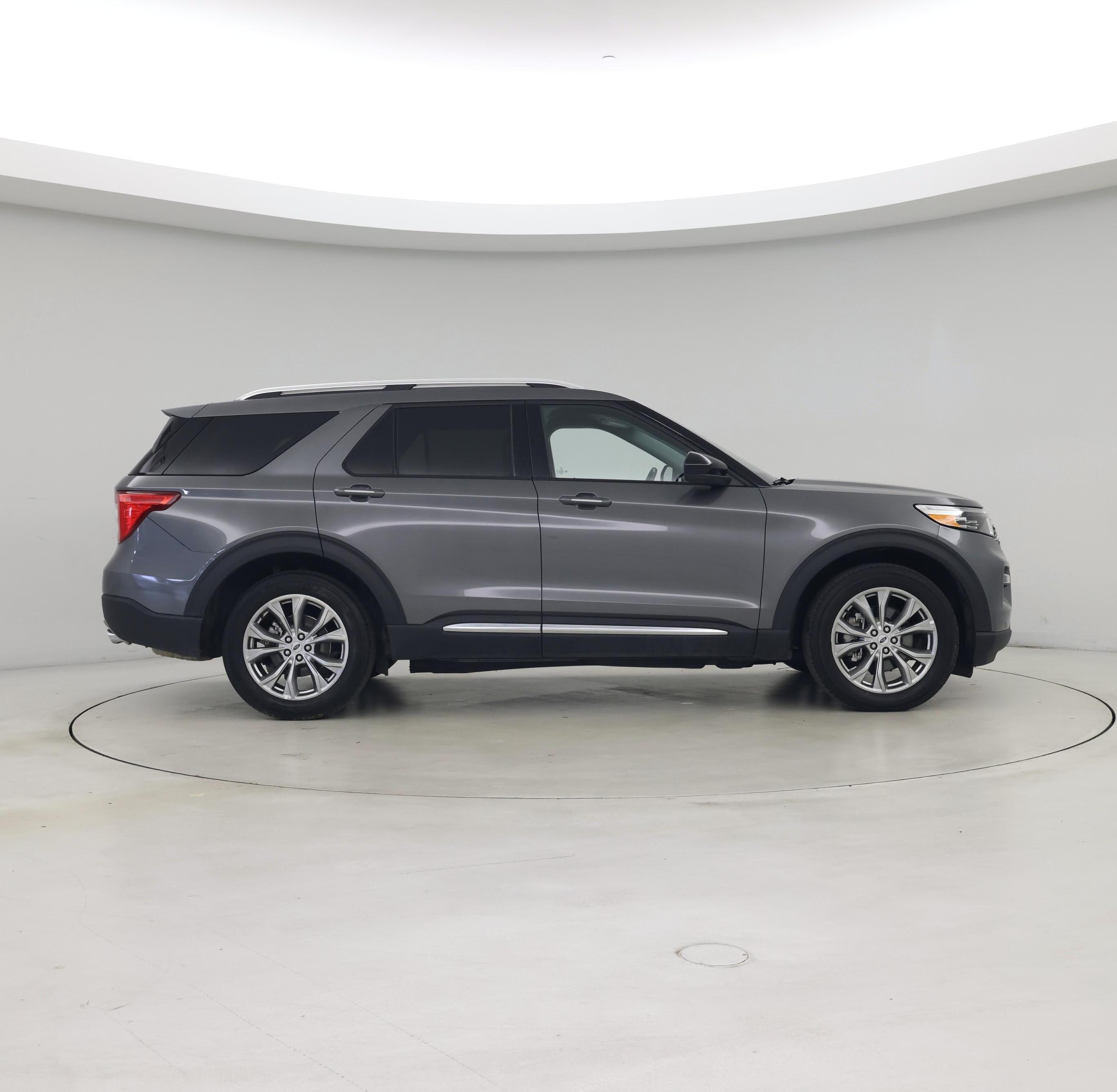 Thumbnail: 2023 Ford Explorer - 7