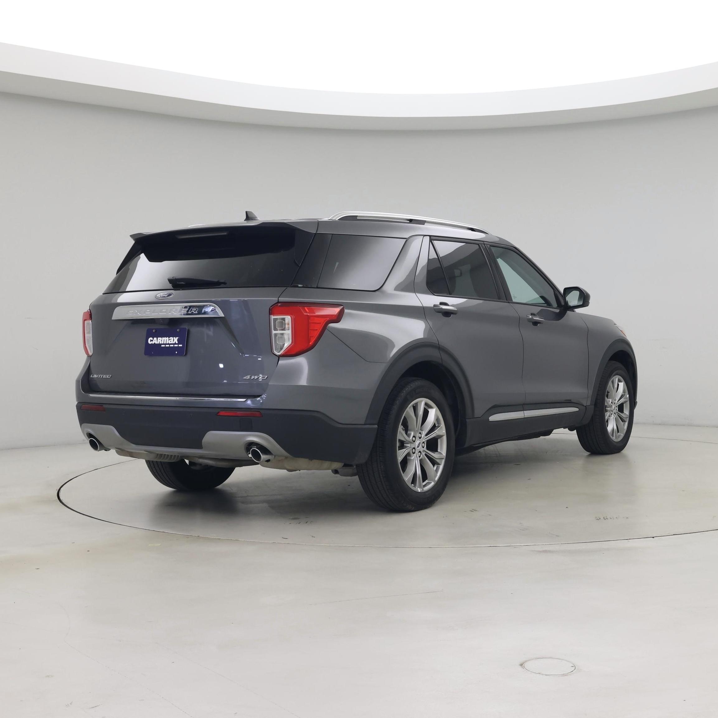 Thumbnail: 2023 Ford Explorer - 8