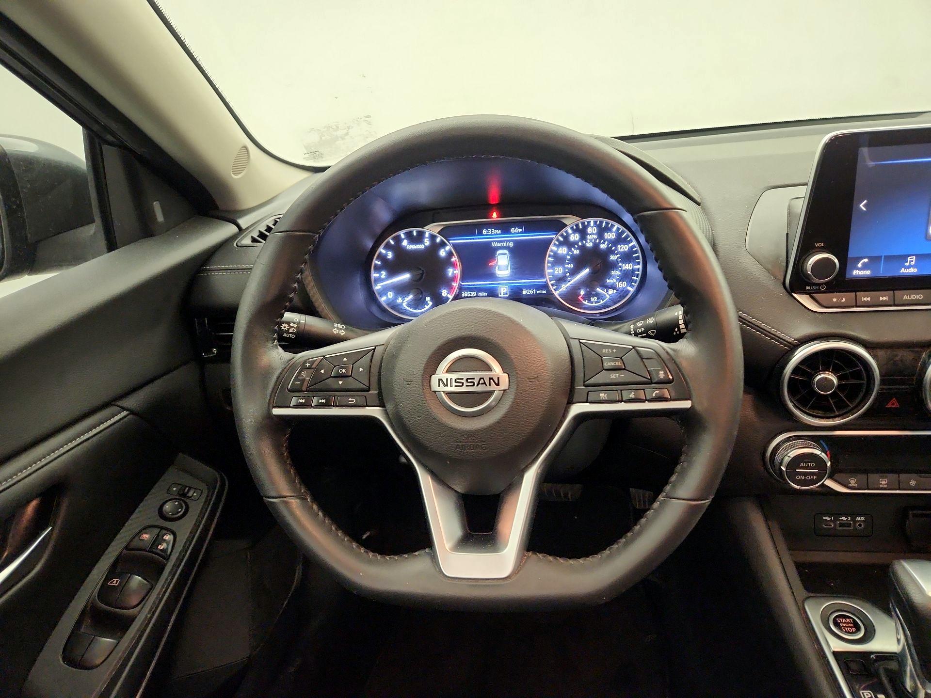 Thumbnail: 2020 Nissan Sentra - 10