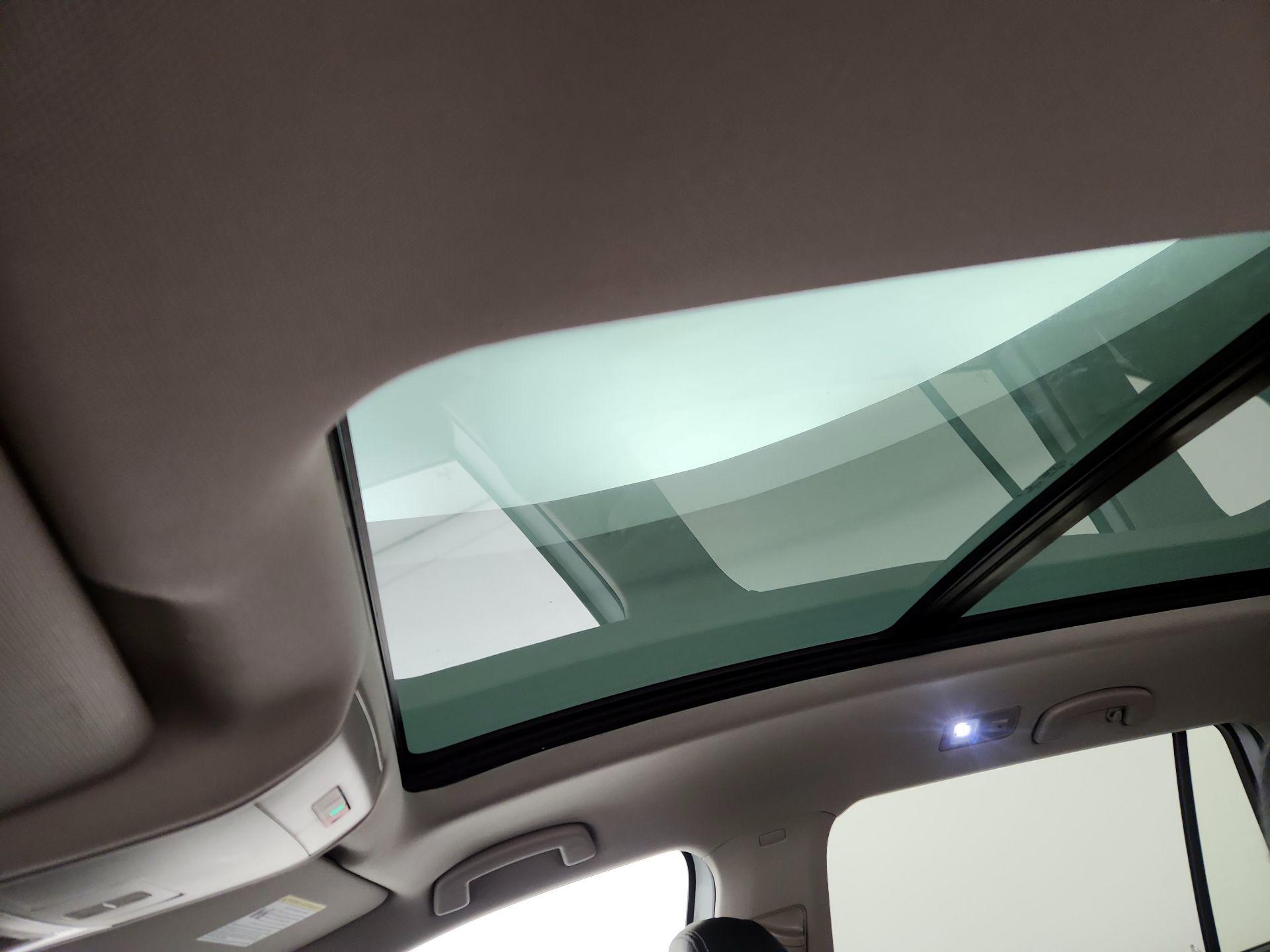 Thumbnail: 2022 Volkswagen Atlas - 19