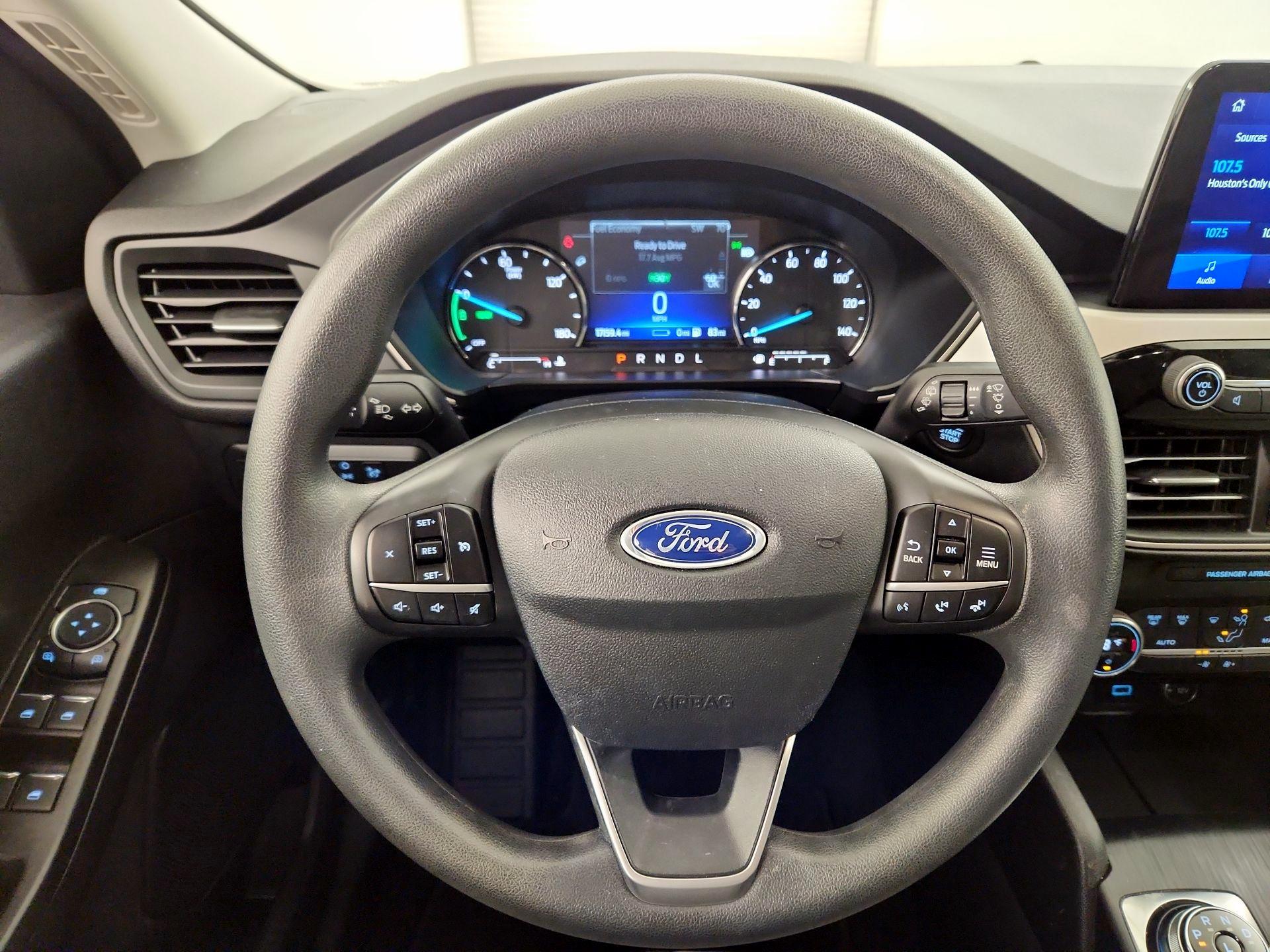 Thumbnail: 2021 Ford Escape - 10