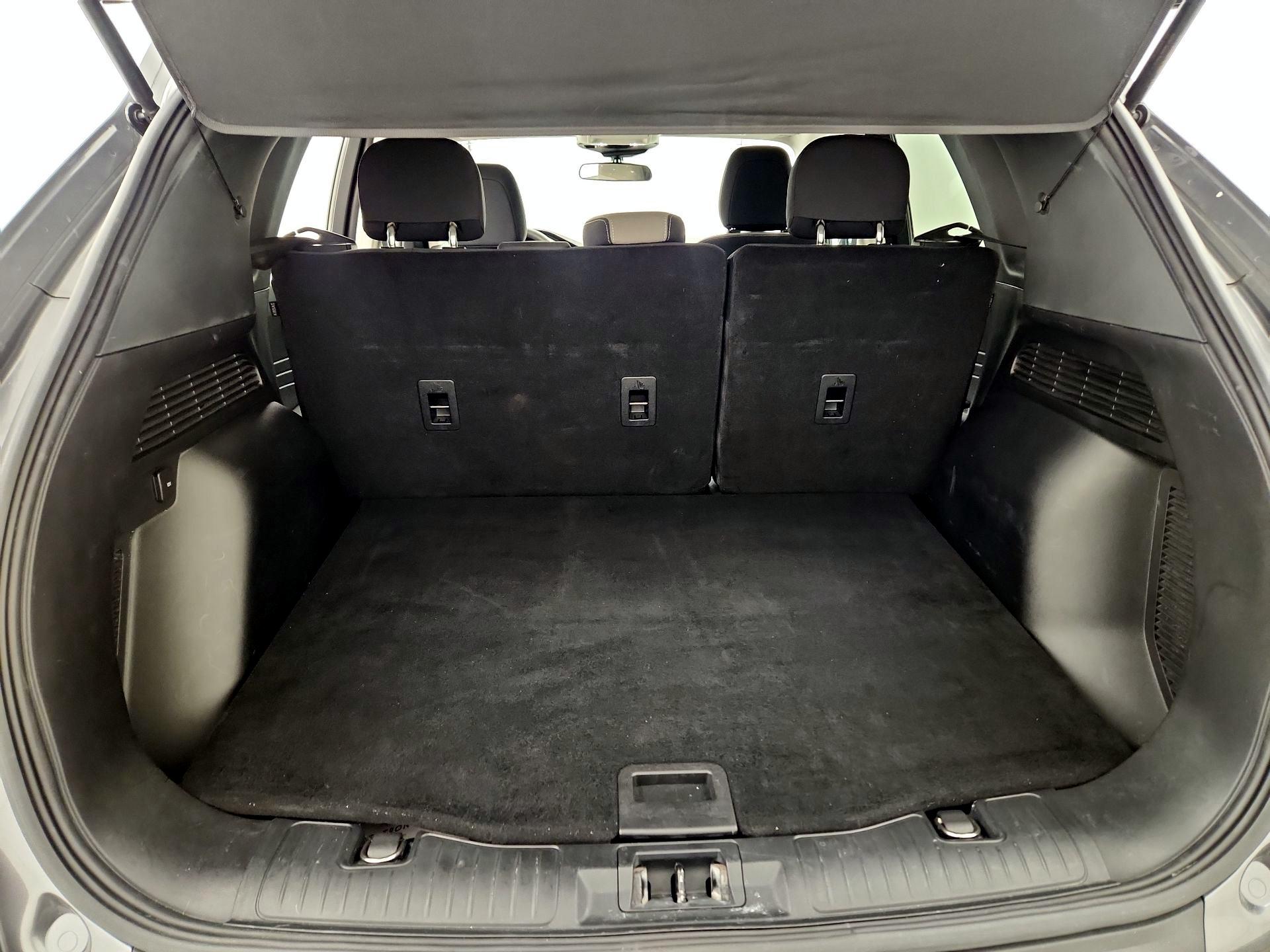 Thumbnail: 2021 Ford Escape - 20