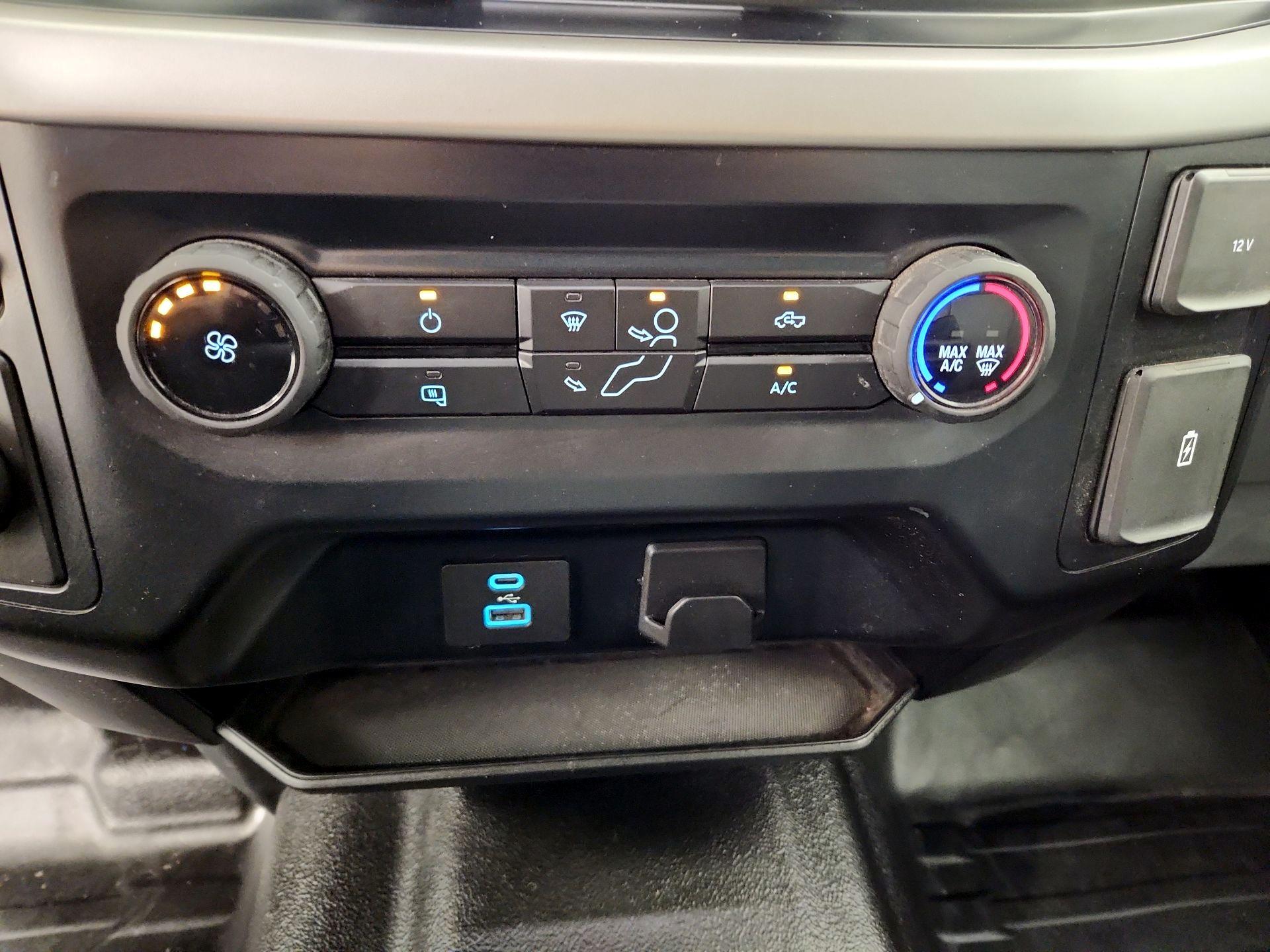 Thumbnail: 2022 Ford F-150 - 16