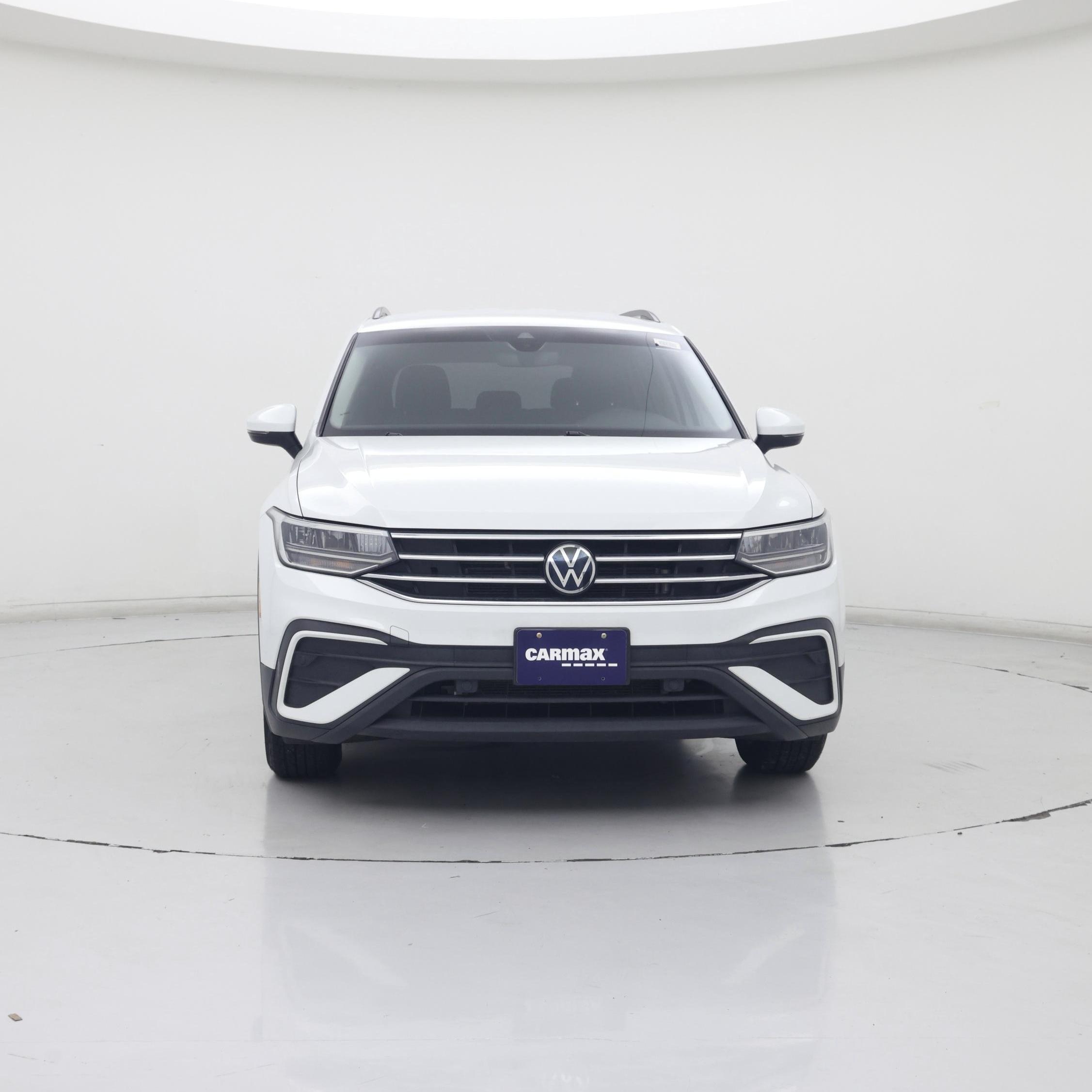 Thumbnail: 2022 Volkswagen Tiguan - 5
