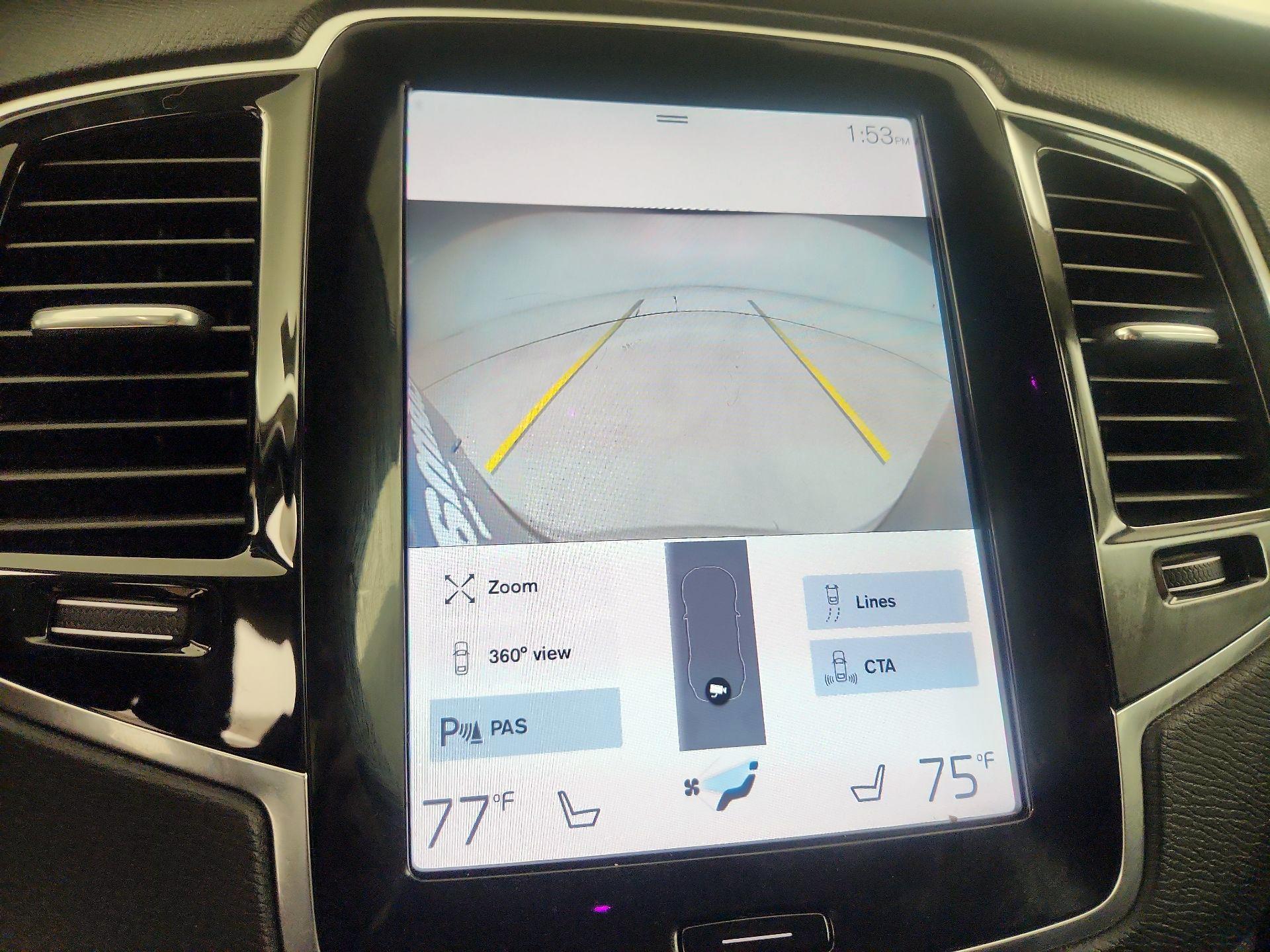 Thumbnail: 2022 Volvo XC90 - 12