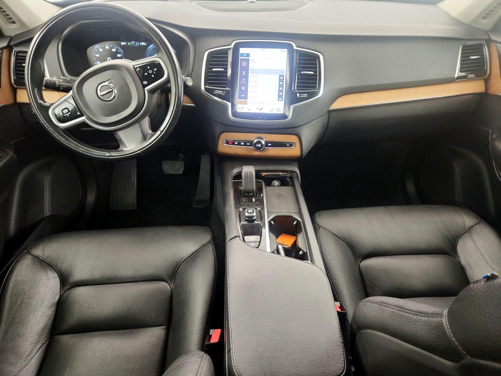 Thumbnail: 2022 Volvo XC90 - 8