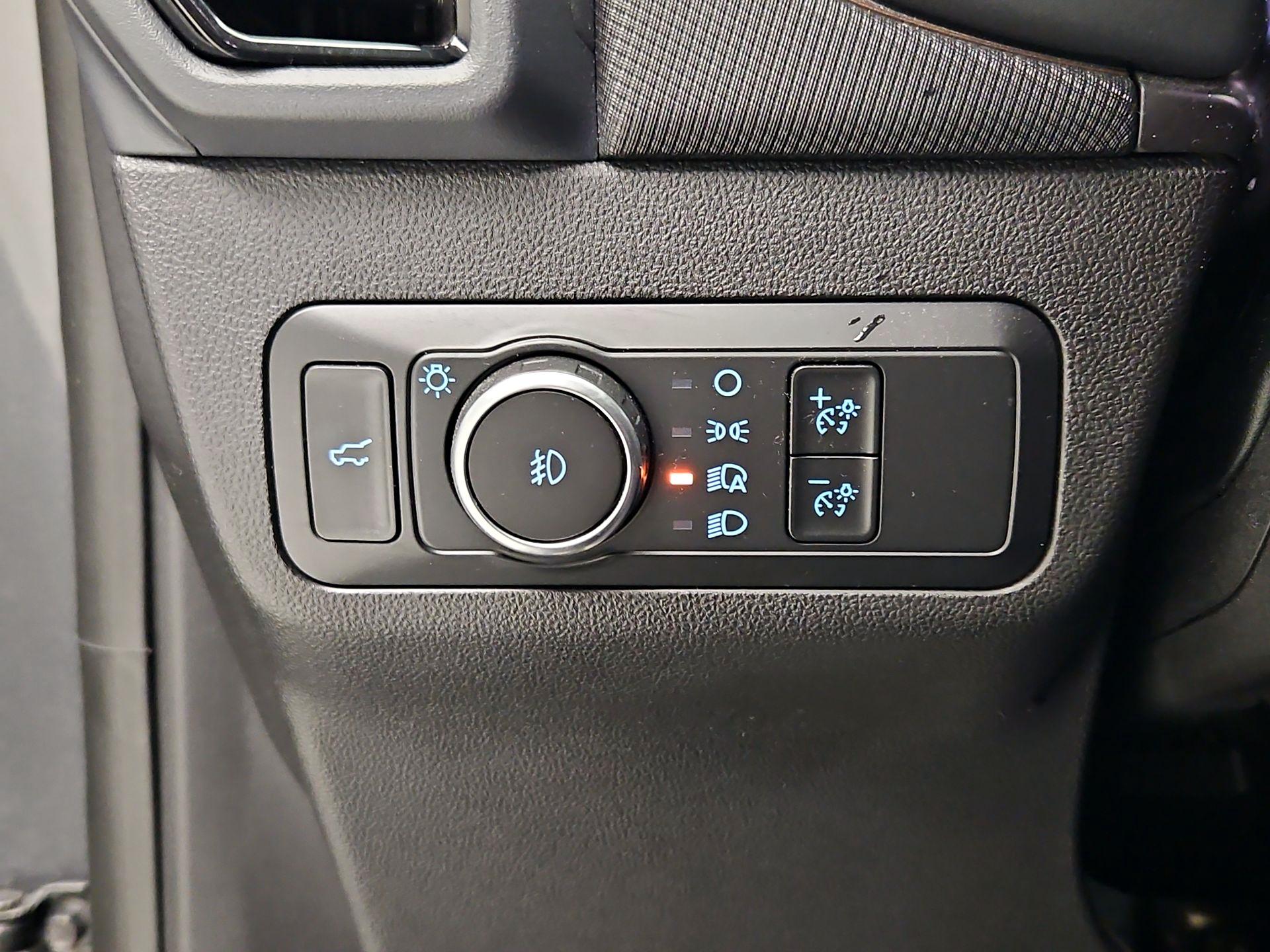 Thumbnail: 2022 Ford Bronco Sport - 13