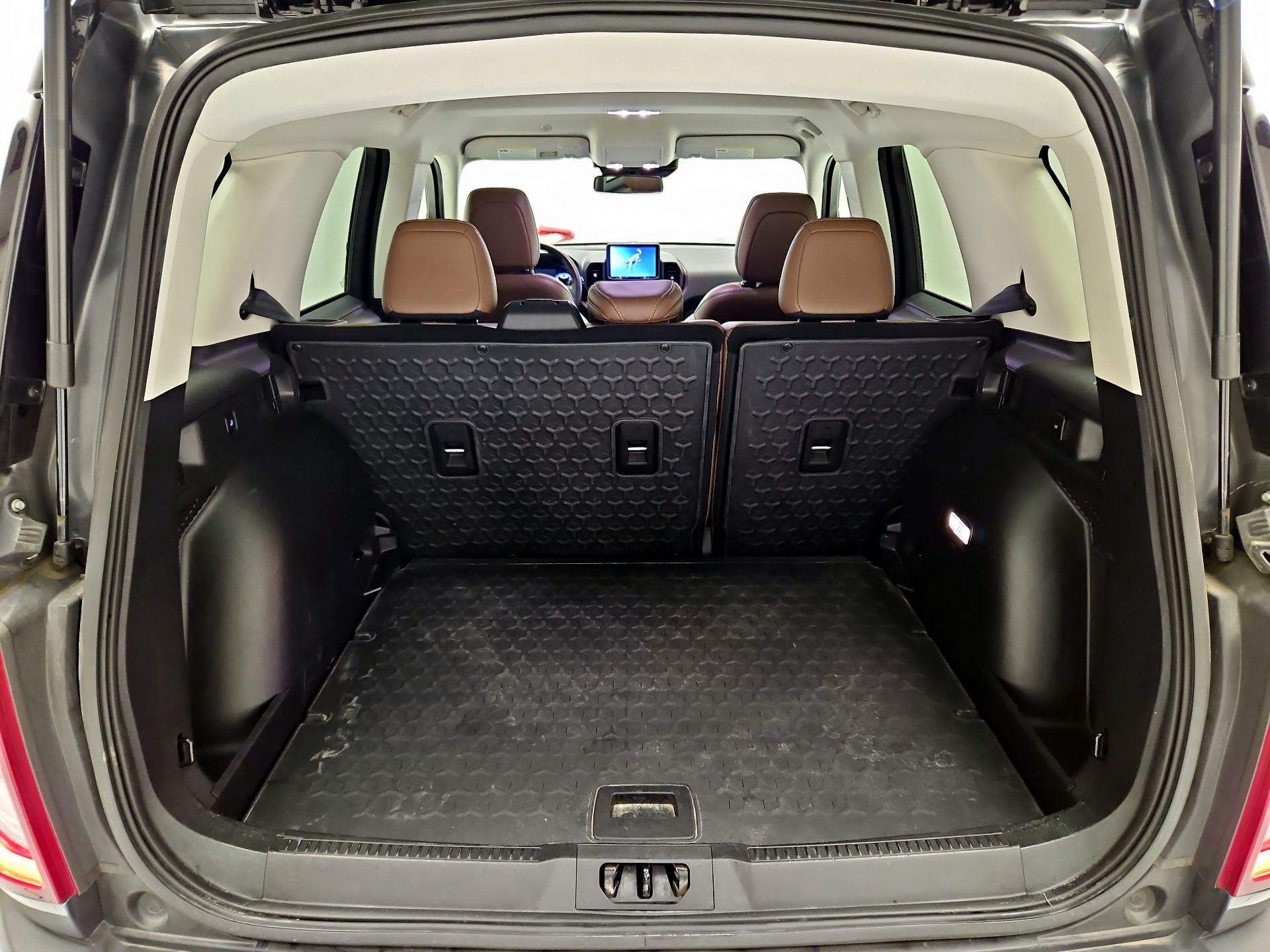 Thumbnail: 2022 Ford Bronco Sport - 20