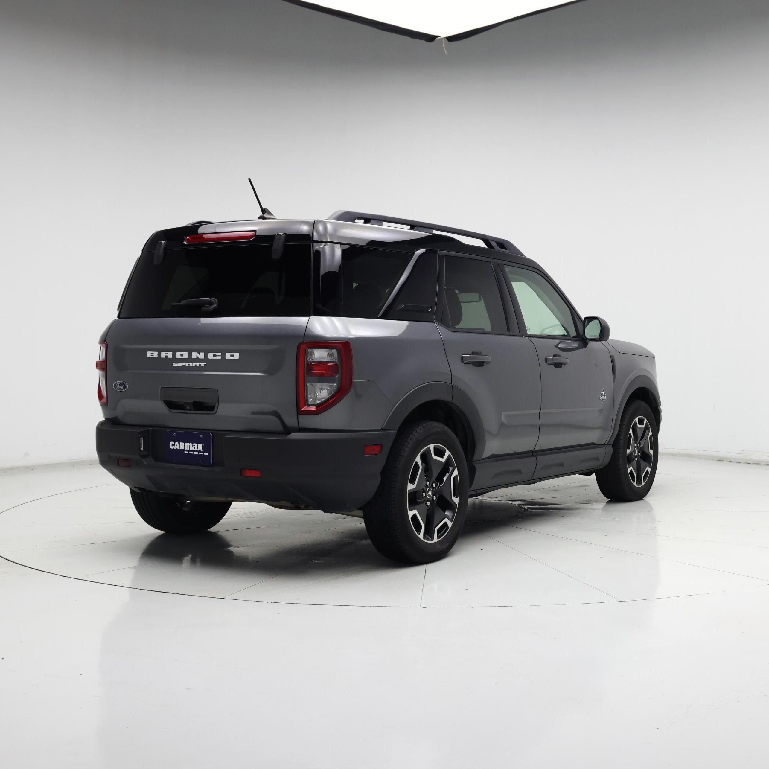 Thumbnail: 2022 Ford Bronco Sport - 8