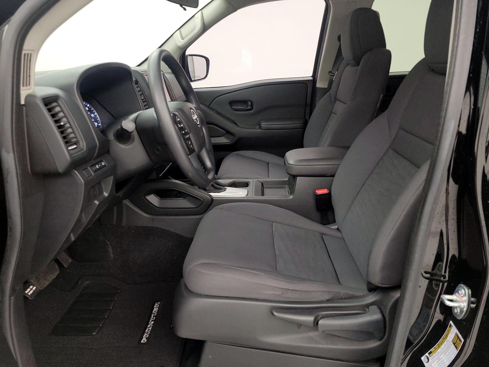 Thumbnail: 2024 Nissan Frontier - 11