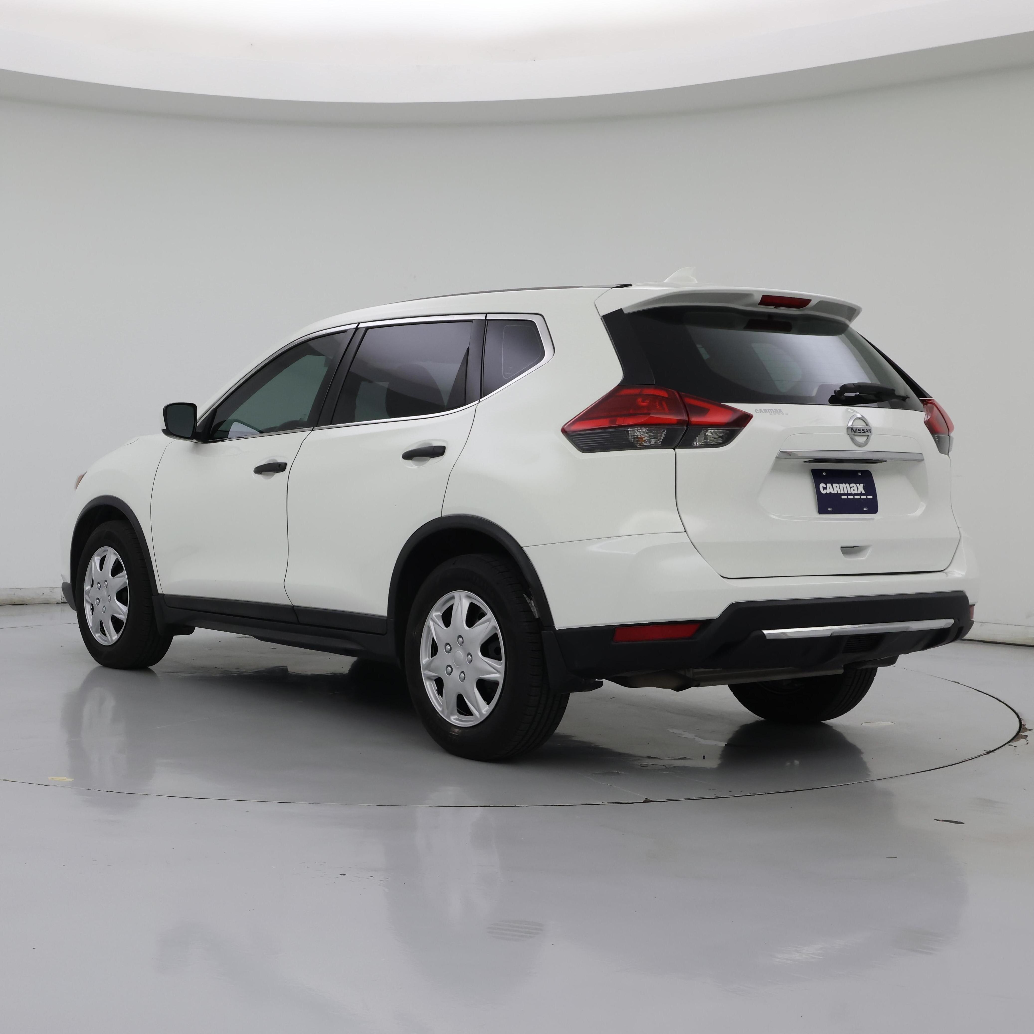 Thumbnail: 2017 Nissan Rogue - 2
