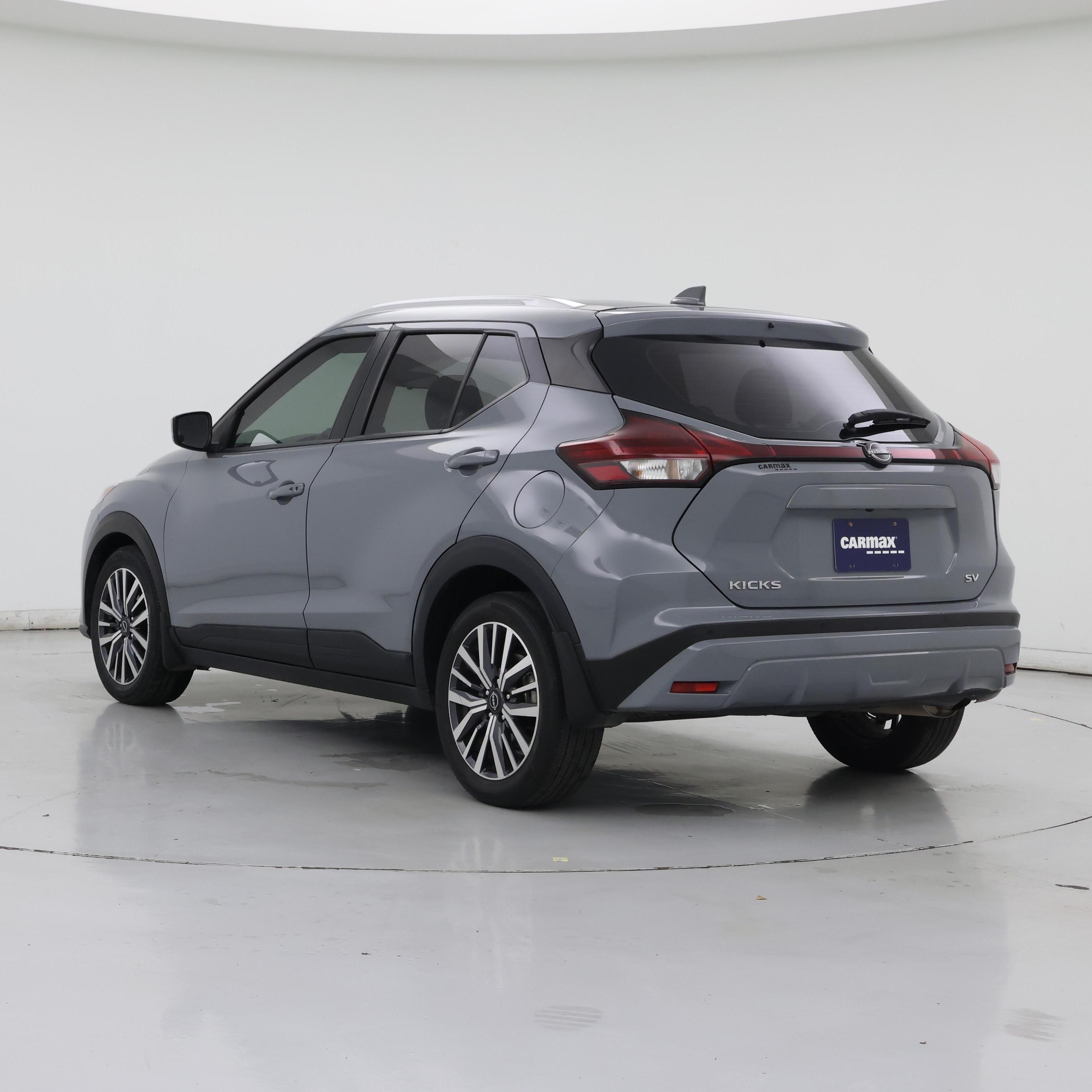 Thumbnail: 2023 Nissan Kicks - 2
