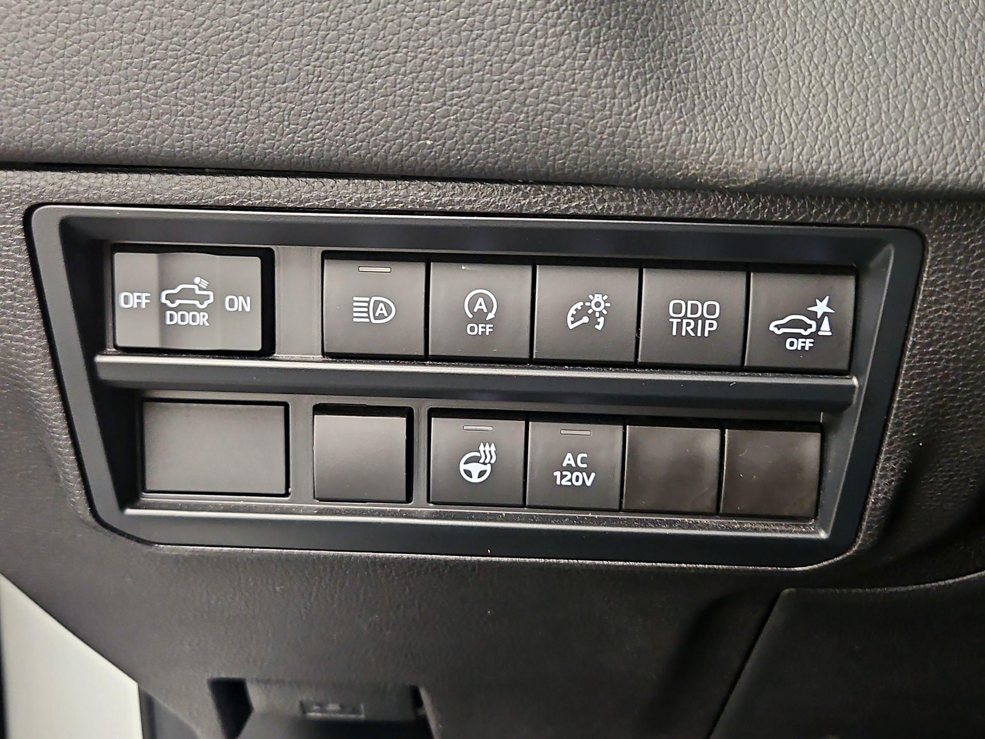 Thumbnail: 2024 Toyota Tundra - 13