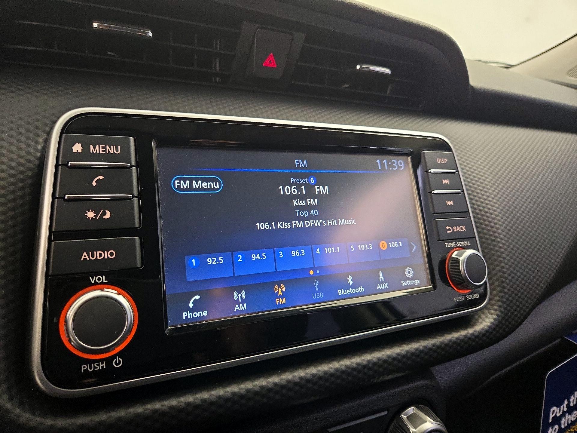 Thumbnail: 2025 Nissan Kicks - 15