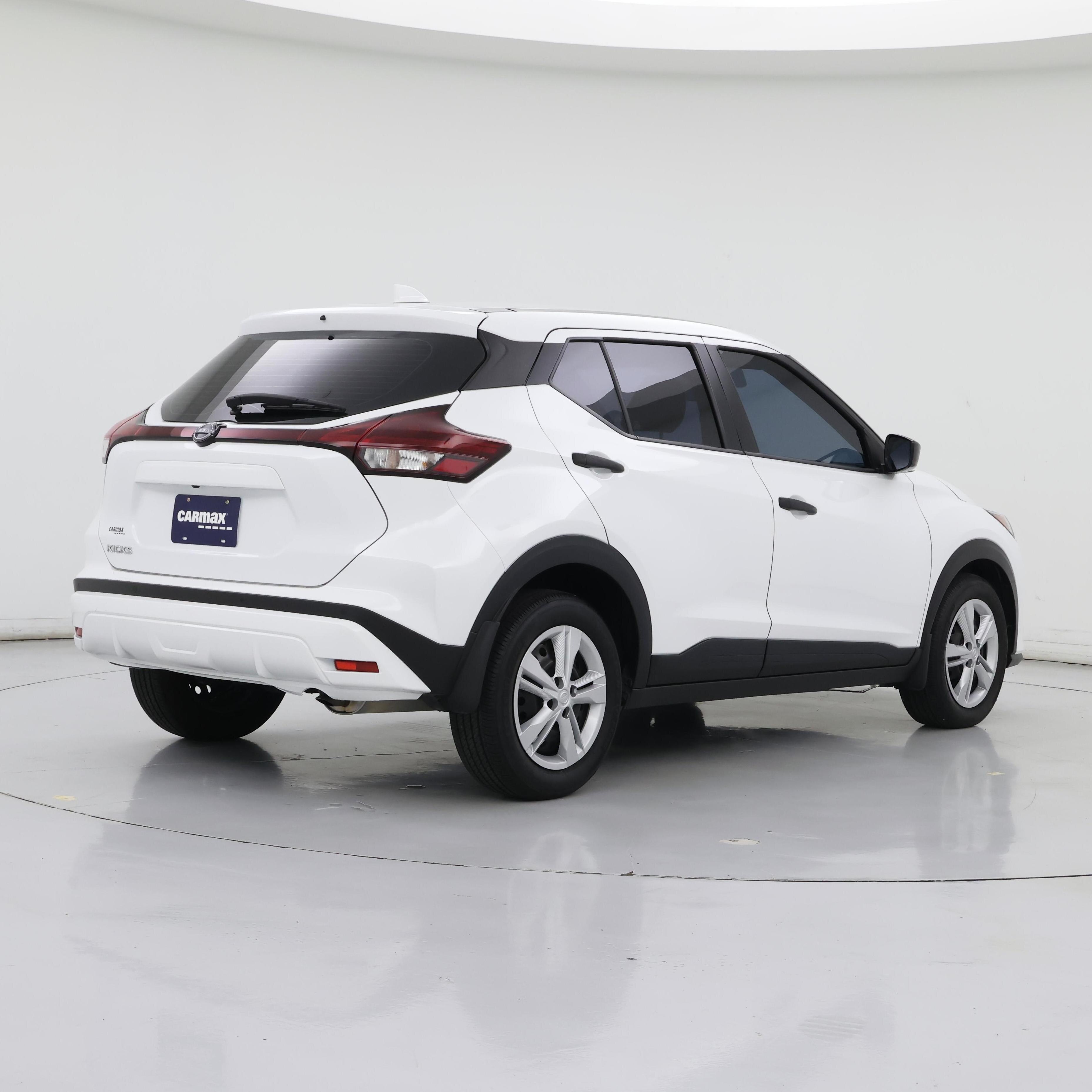 Thumbnail: 2025 Nissan Kicks - 8