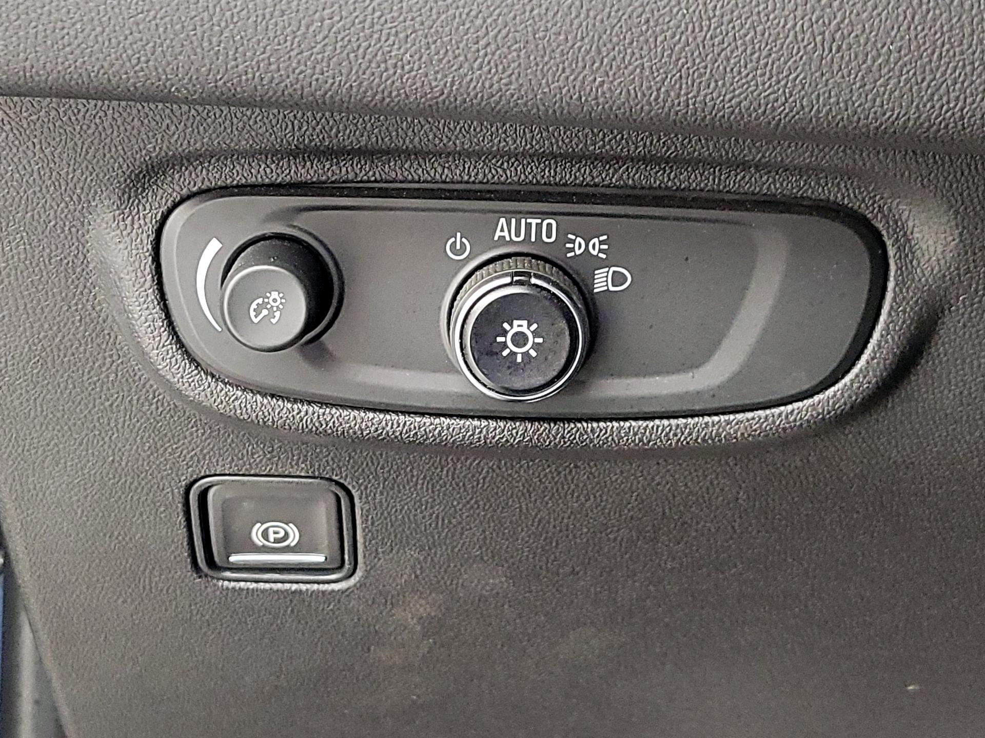 Thumbnail: 2024 GMC Terrain - 13