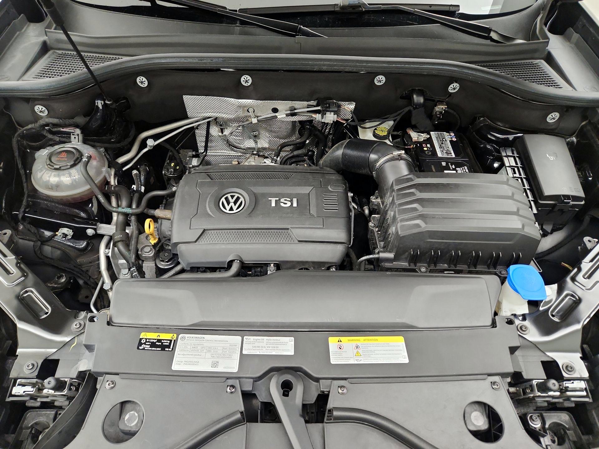 Thumbnail: 2023 Volkswagen Atlas - 17