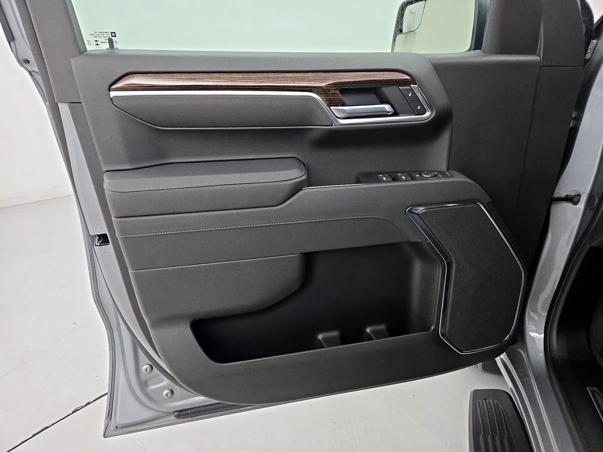 Thumbnail: 2025 GMC Sierra 1500 - 12