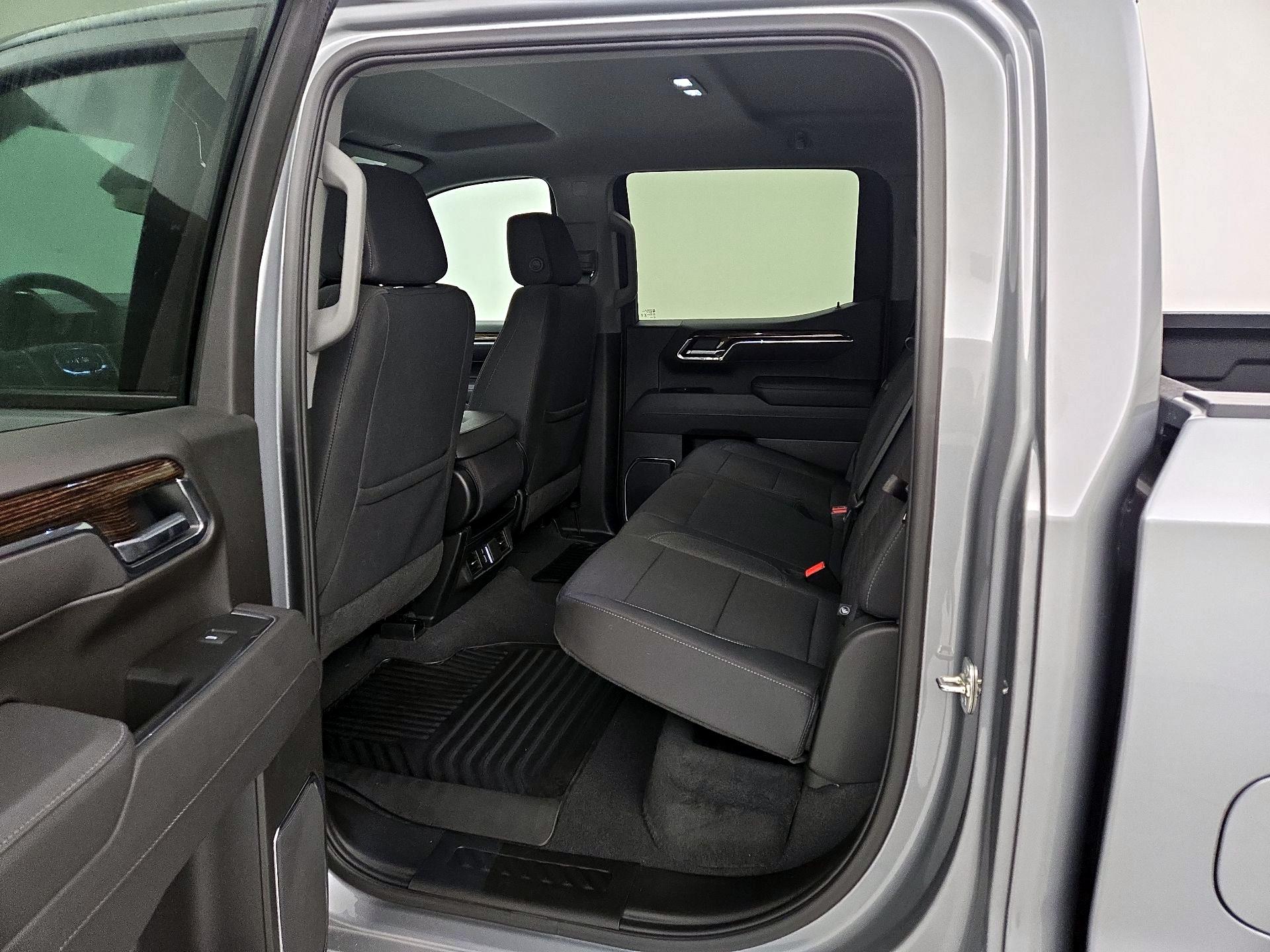 Thumbnail: 2025 GMC Sierra 1500 - 20