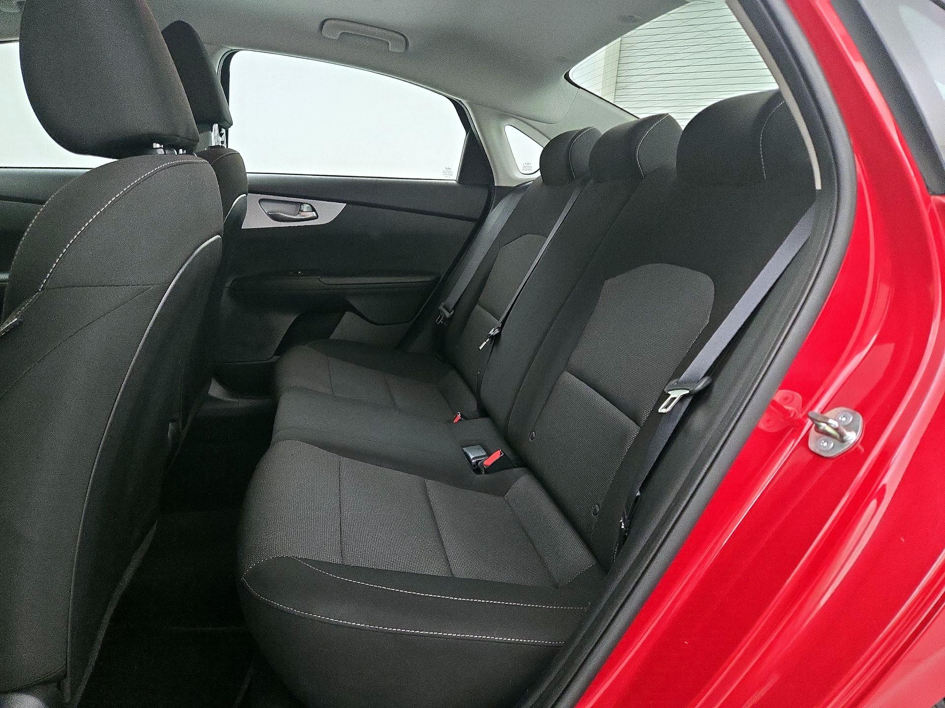 Thumbnail: 2024 Kia Forte - 19