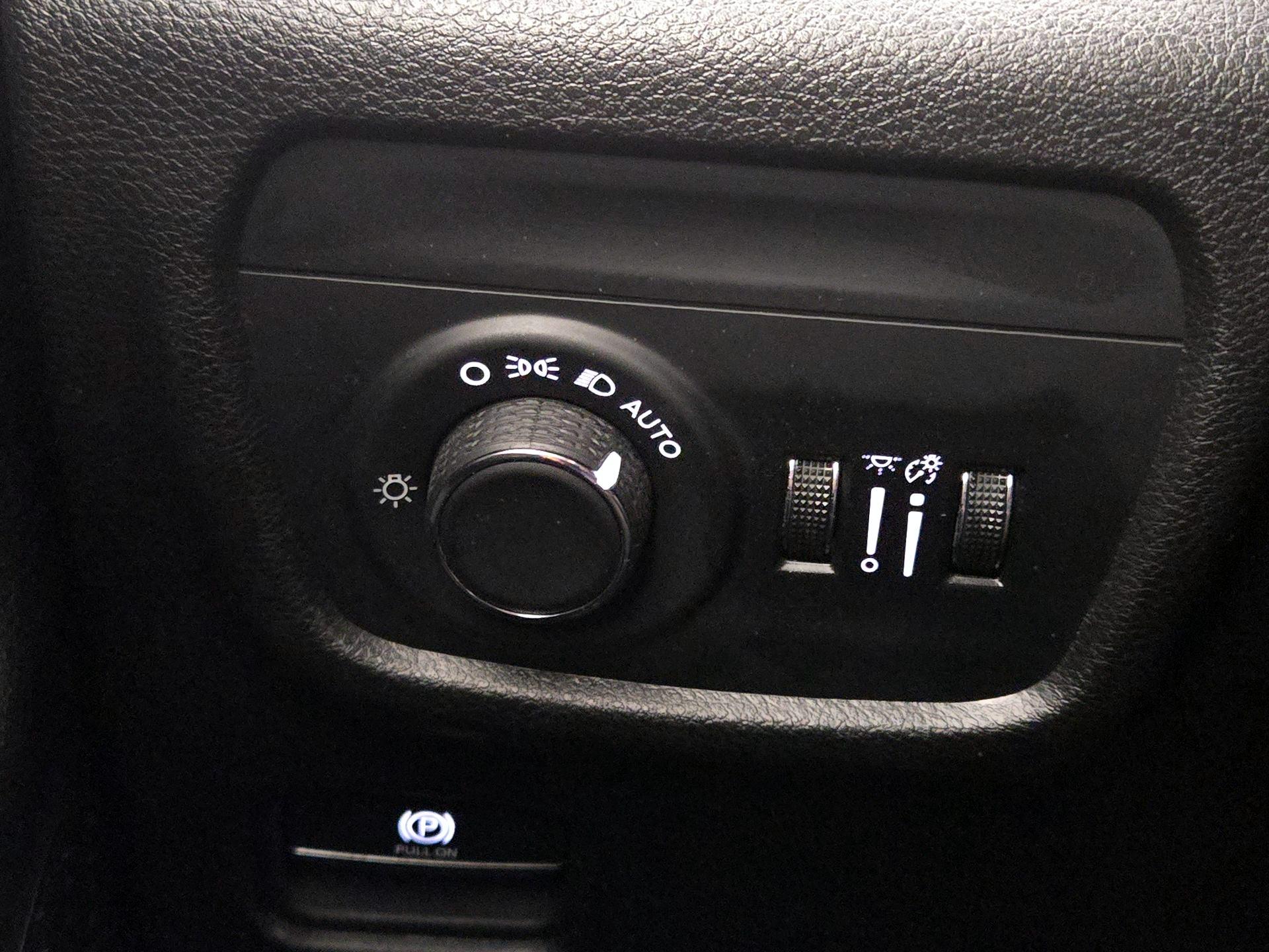 Thumbnail: 2024 Jeep Grand Cherokee L - 13