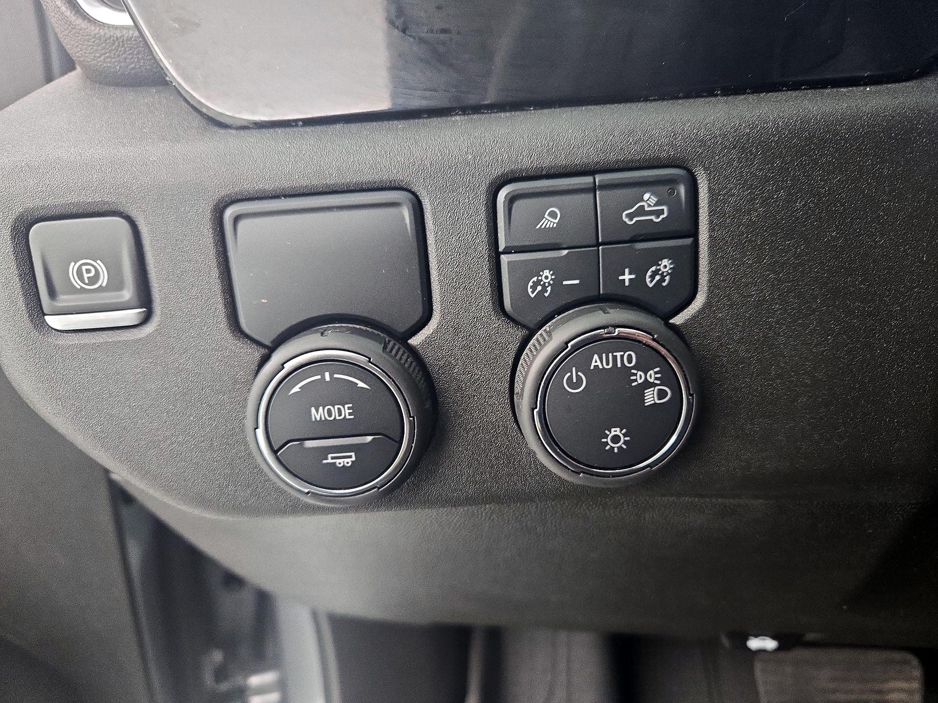 Thumbnail: 2025 Chevrolet Silverado 1500 - 13