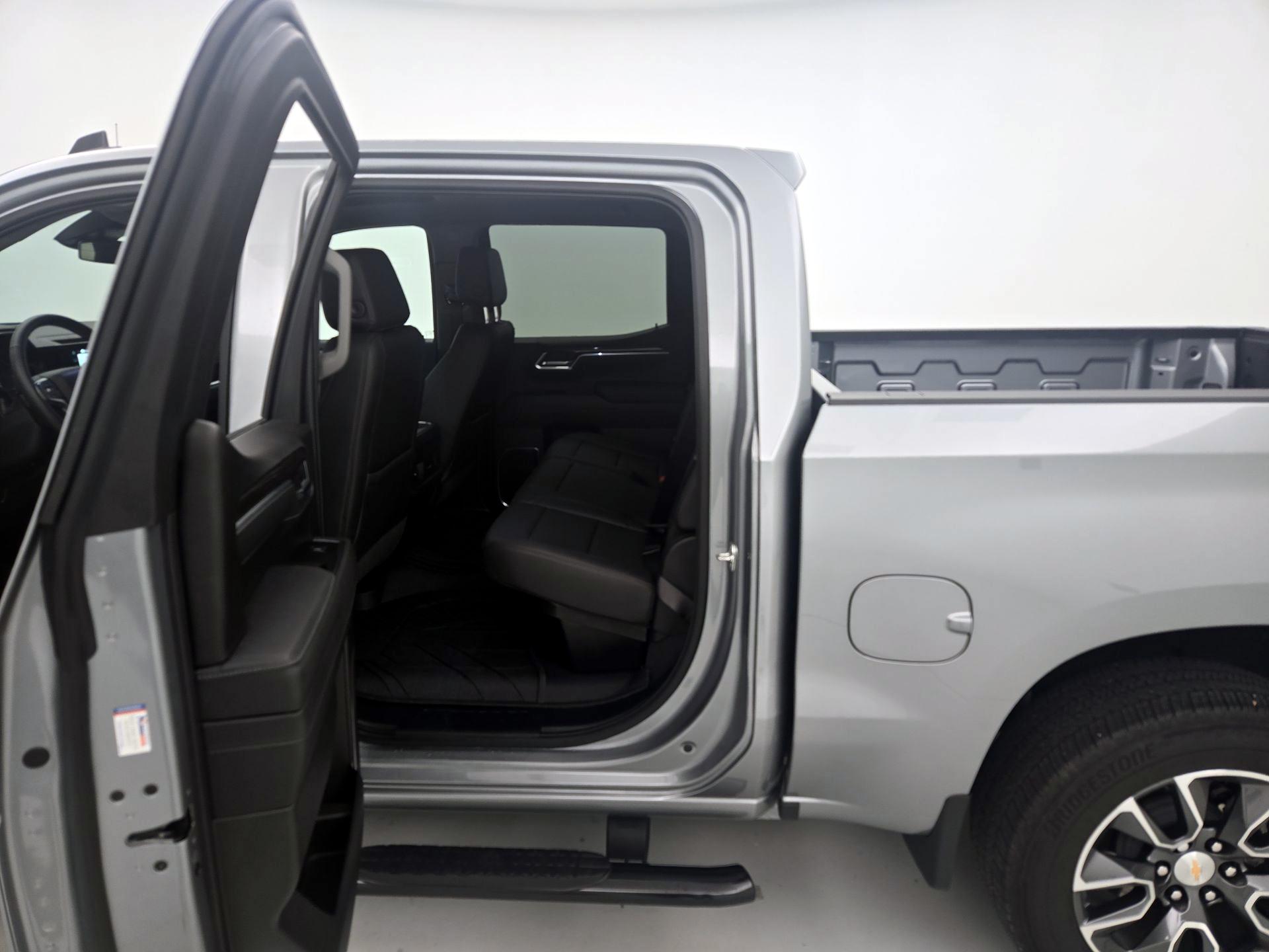 Thumbnail: 2025 Chevrolet Silverado 1500 - 20