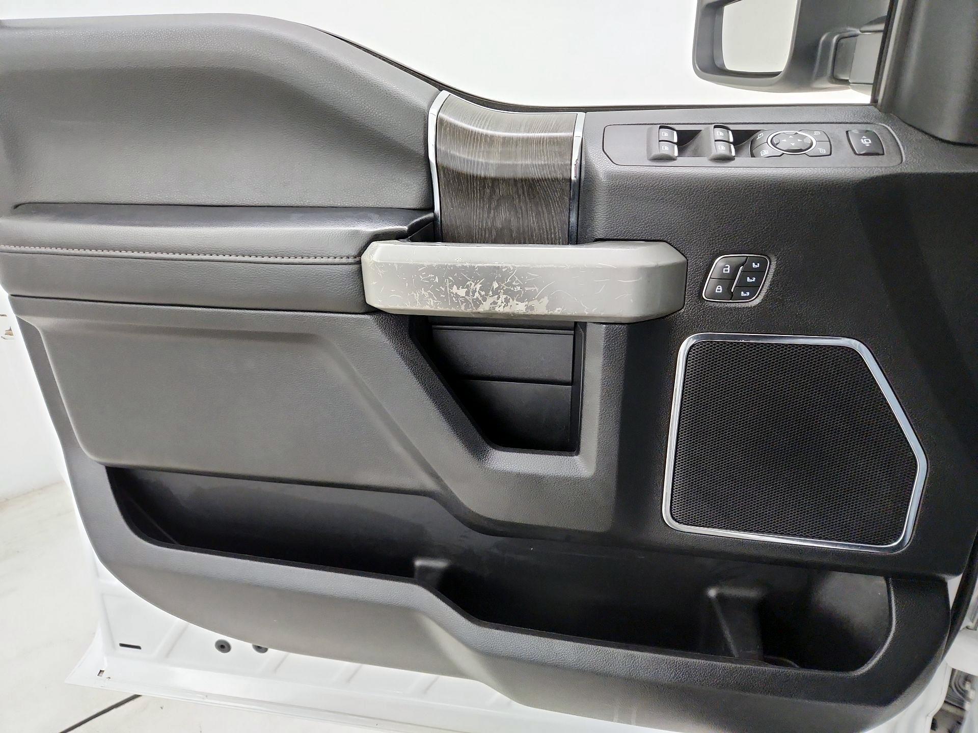 Thumbnail: 2021 Ford F-250 - 12