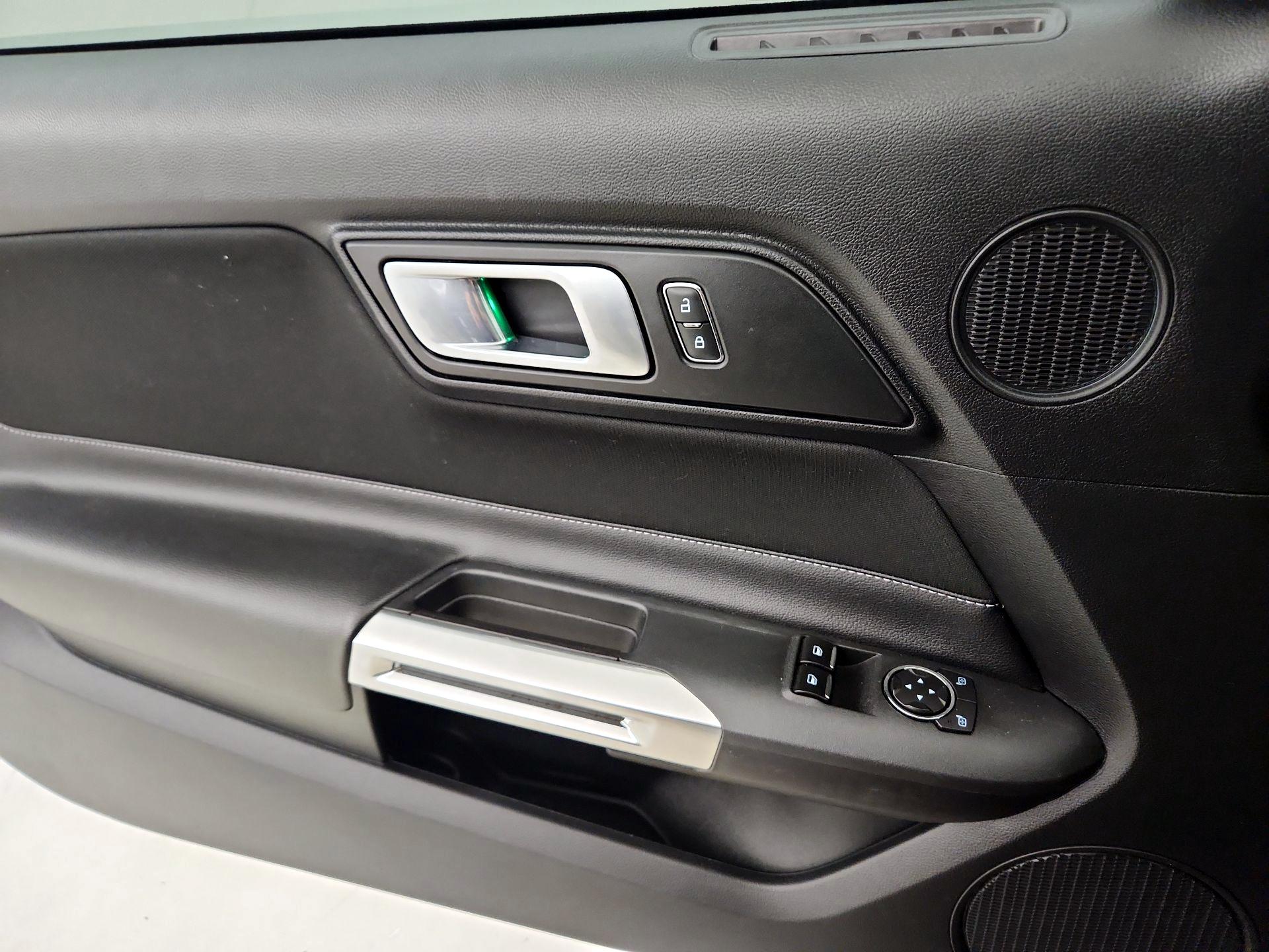 Thumbnail: 2020 Ford Mustang - 12