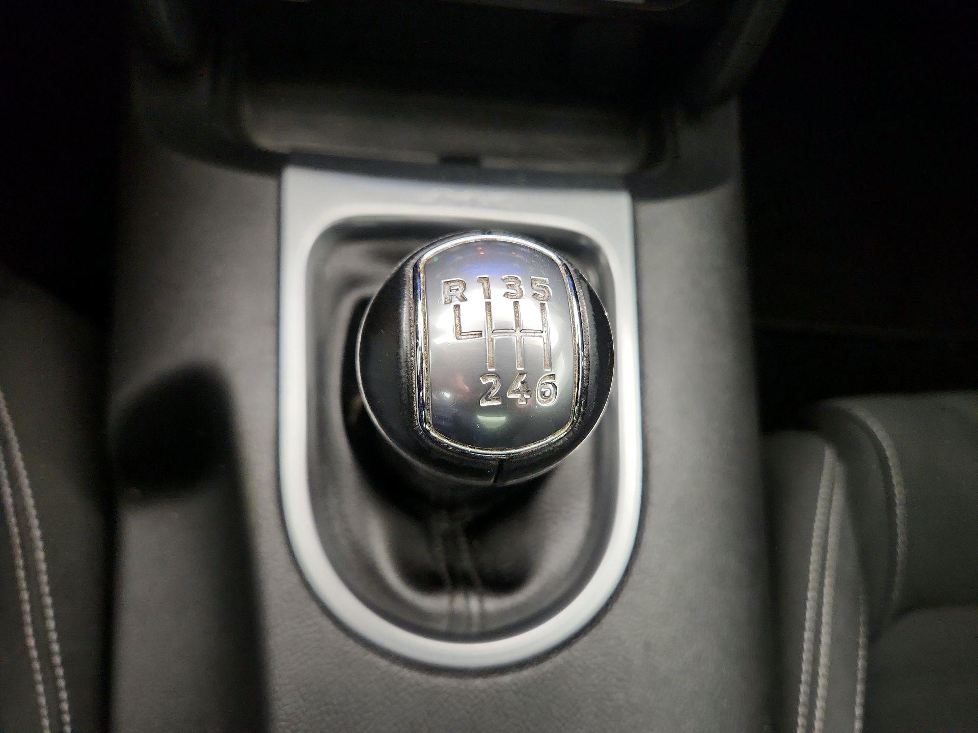 Thumbnail: 2020 Ford Mustang - 17