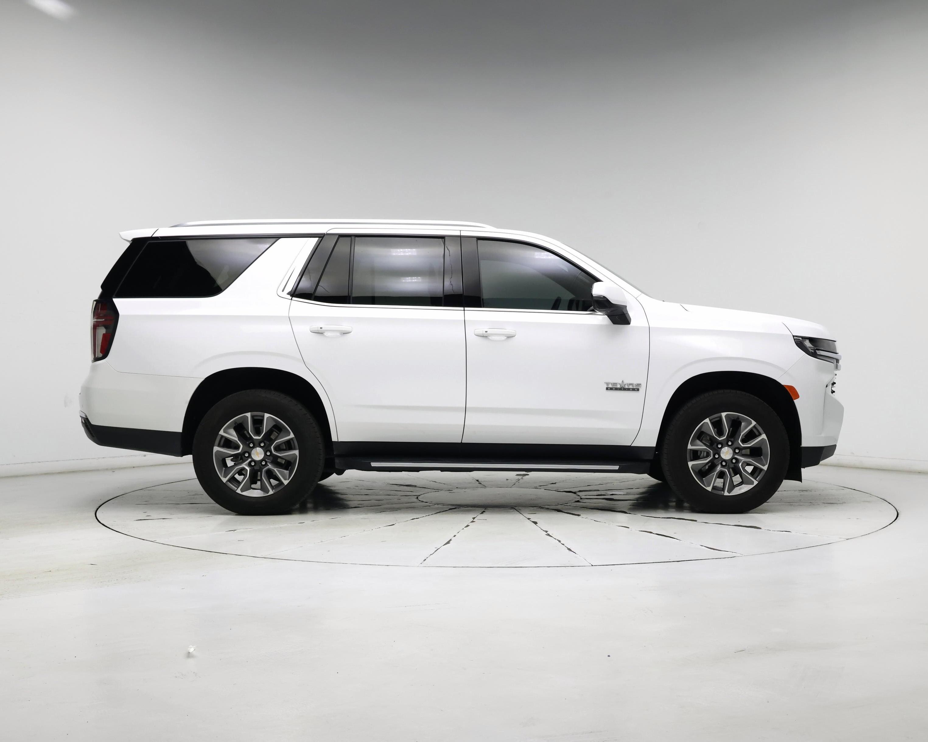 Thumbnail: 2024 Chevrolet Tahoe - 7
